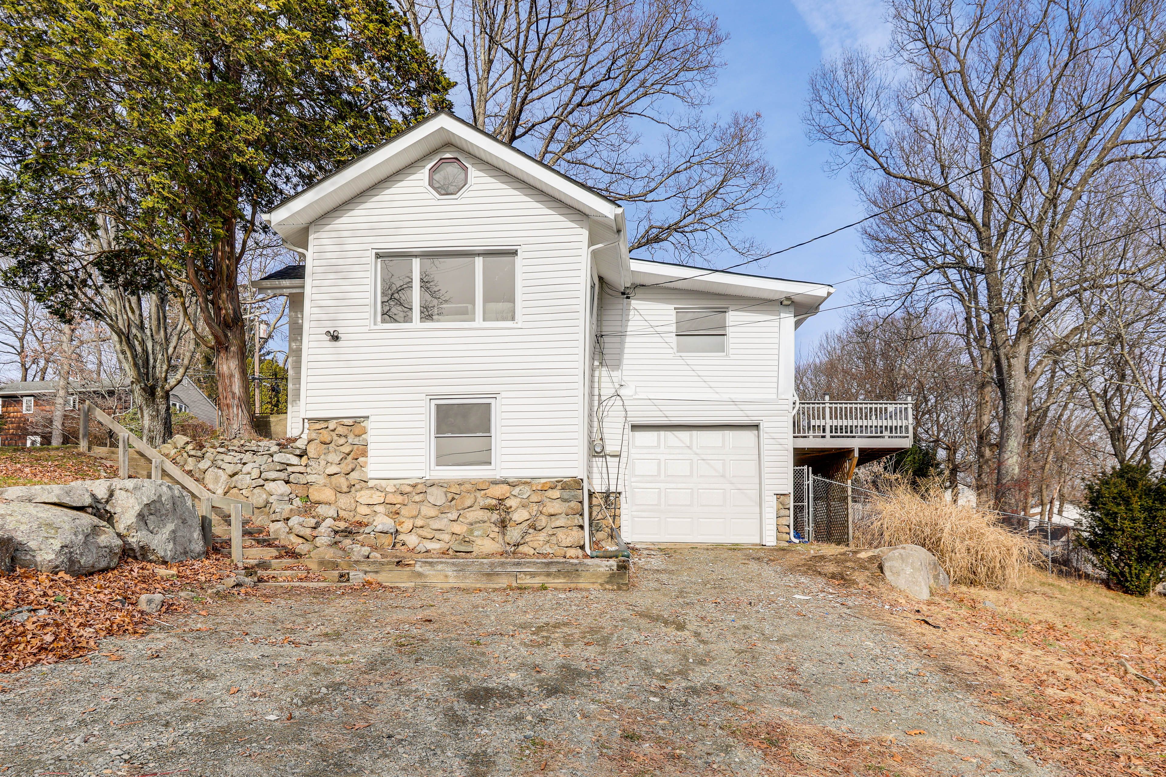 Parking | Garage (1 Vehicle) | Driveway (2 Vehicles)
