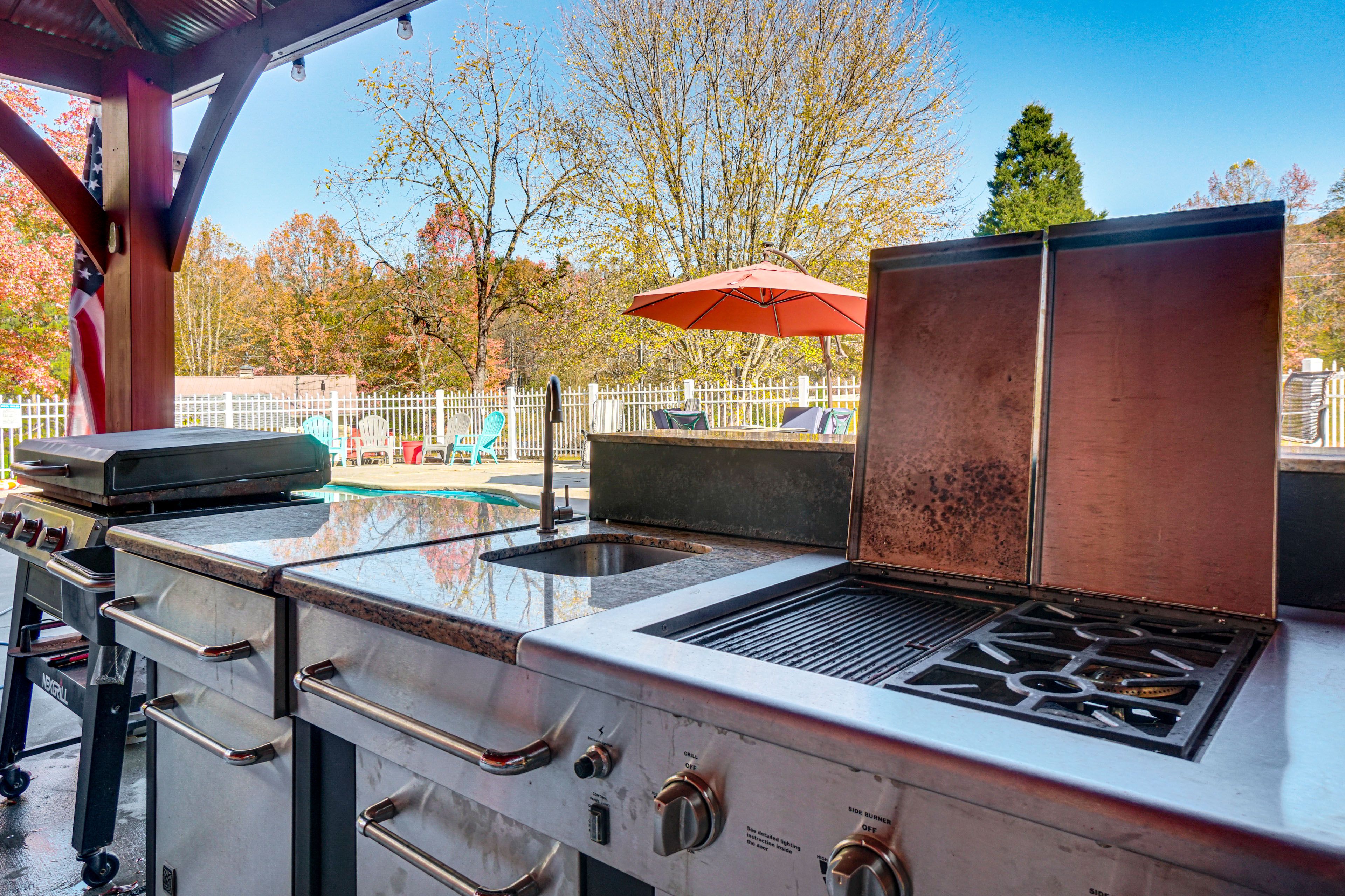 Covered Patio | Outdoor Kitchen w/ Gas Grill