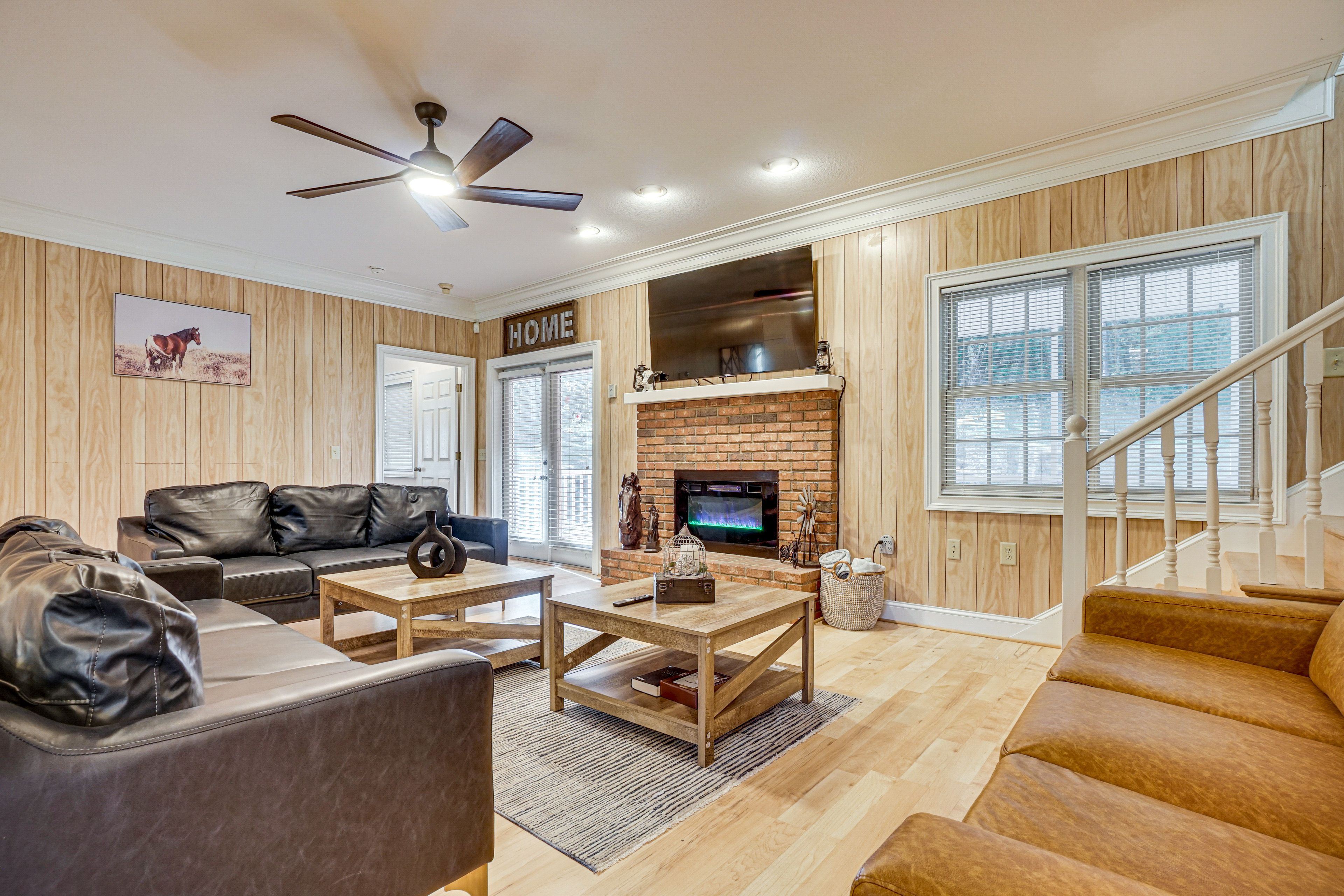 Living Room | Free WiFi | Central A/C & Heat | Main Floor