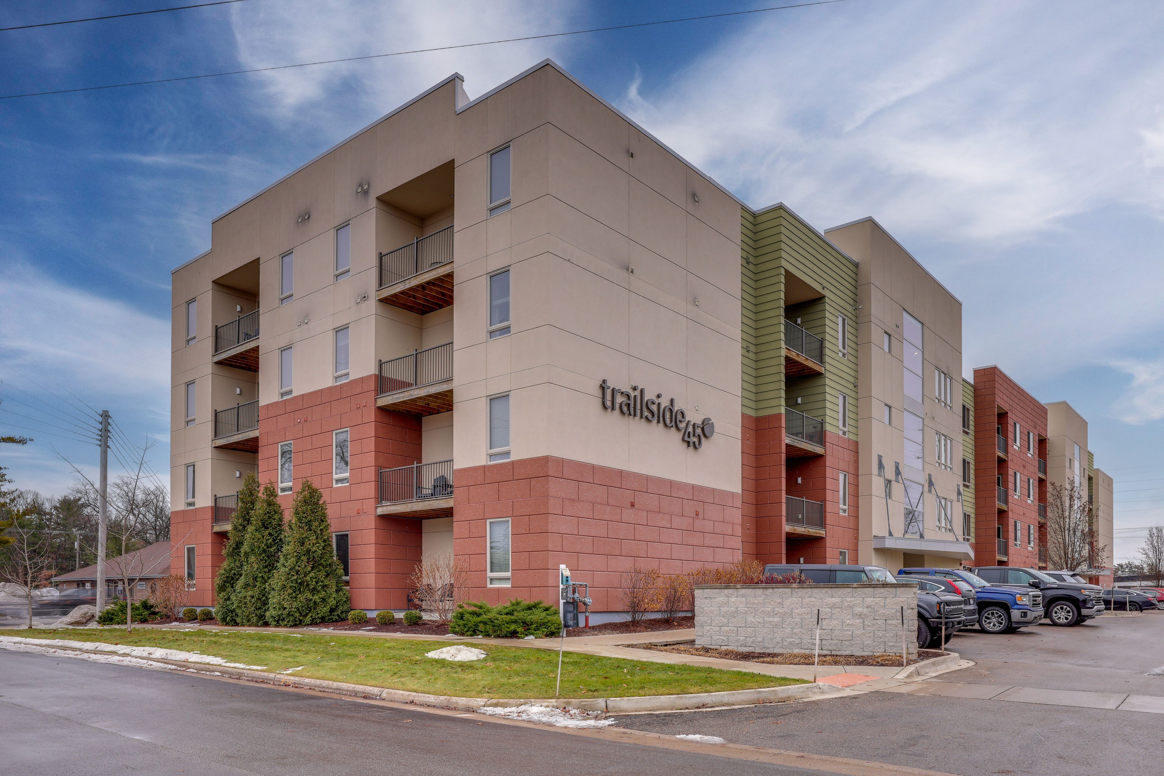 Condo Exterior | Trailside 45