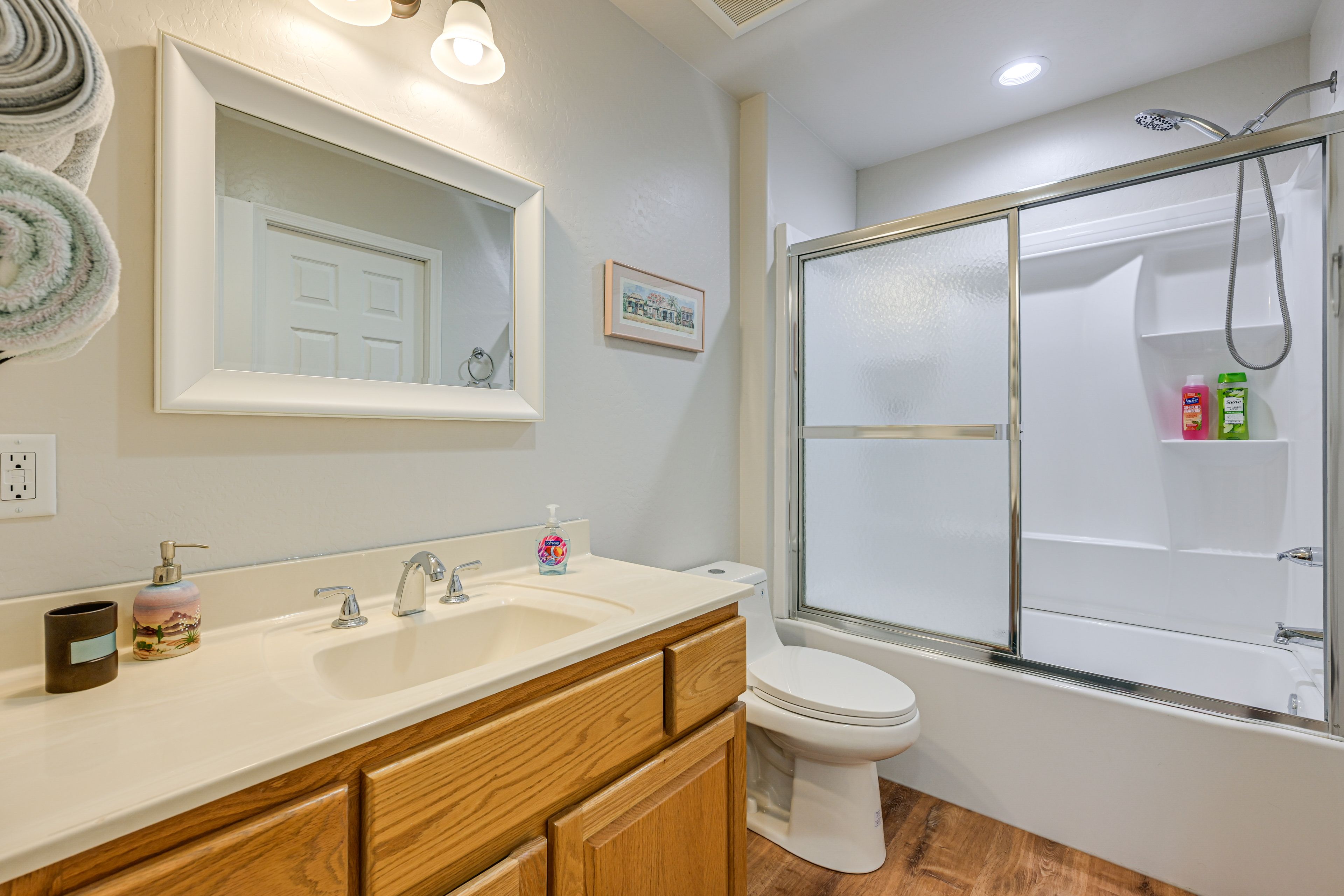 En-Suite Bathroom | 1st Floor | Complimentary Toiletries