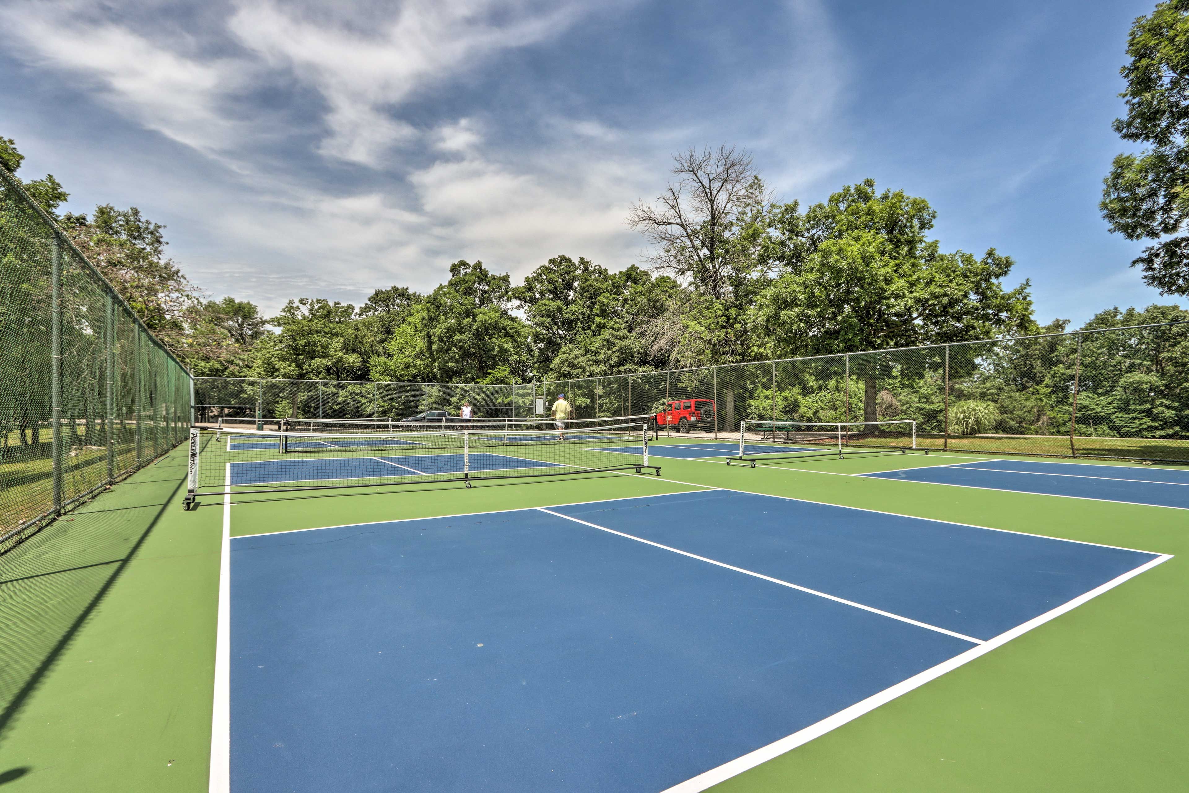 Tennis & Pickleball Courts