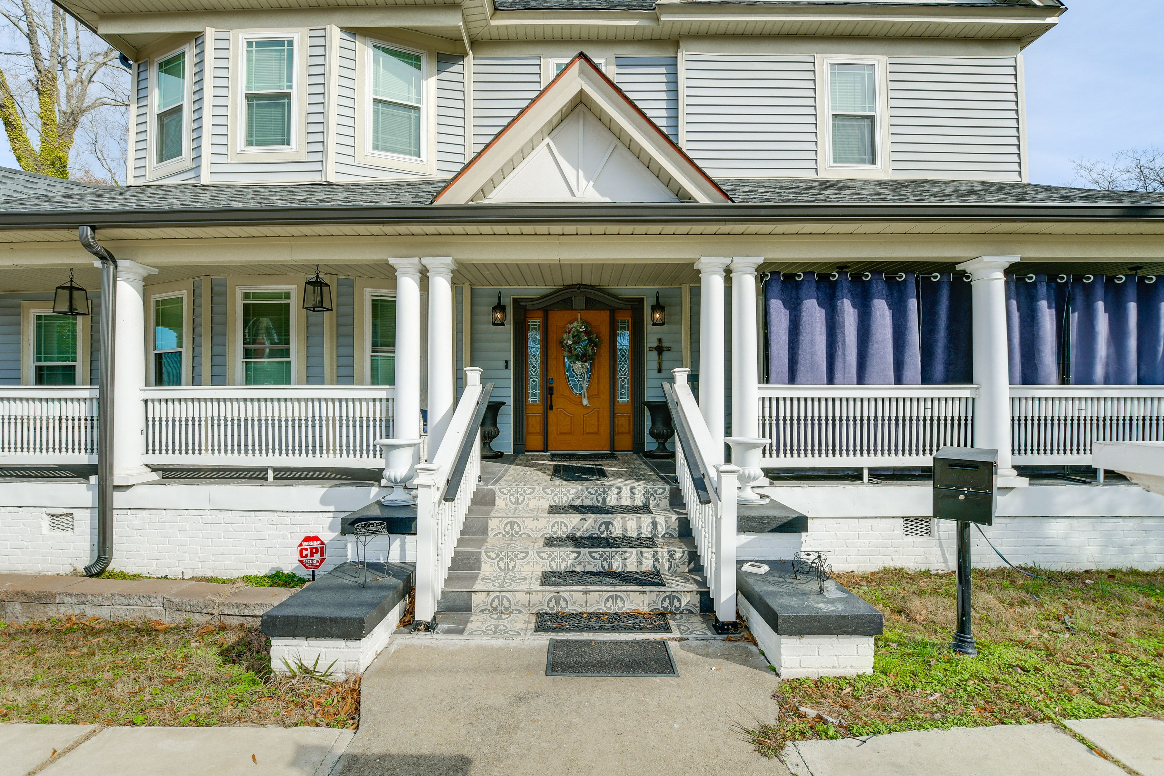 Woodruff Vacation Rental | 7BR | 5.5BA | 5,000 Sq Ft | Stairs Required