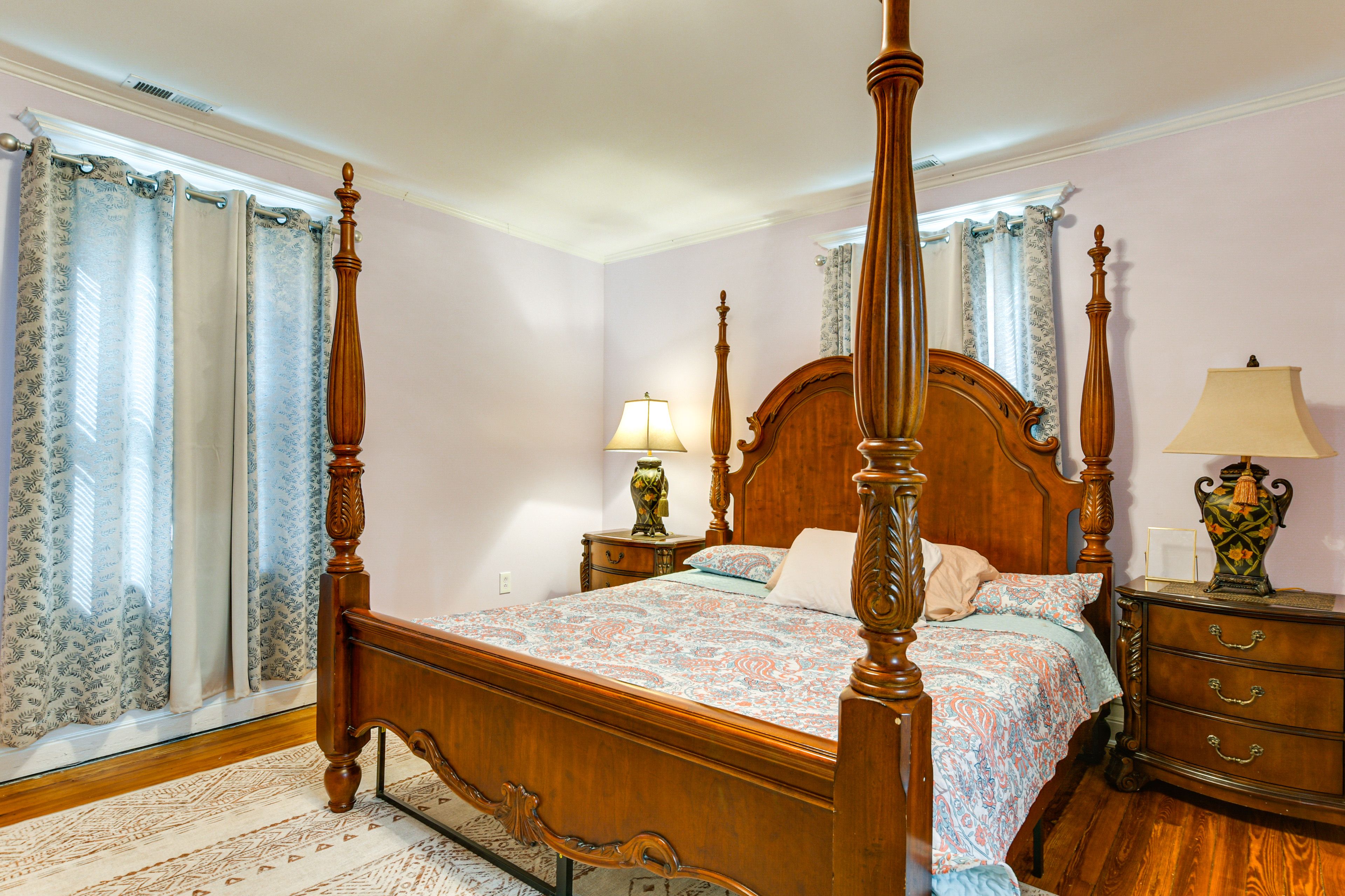 Bedroom 7 | King Bed | 2nd Floor