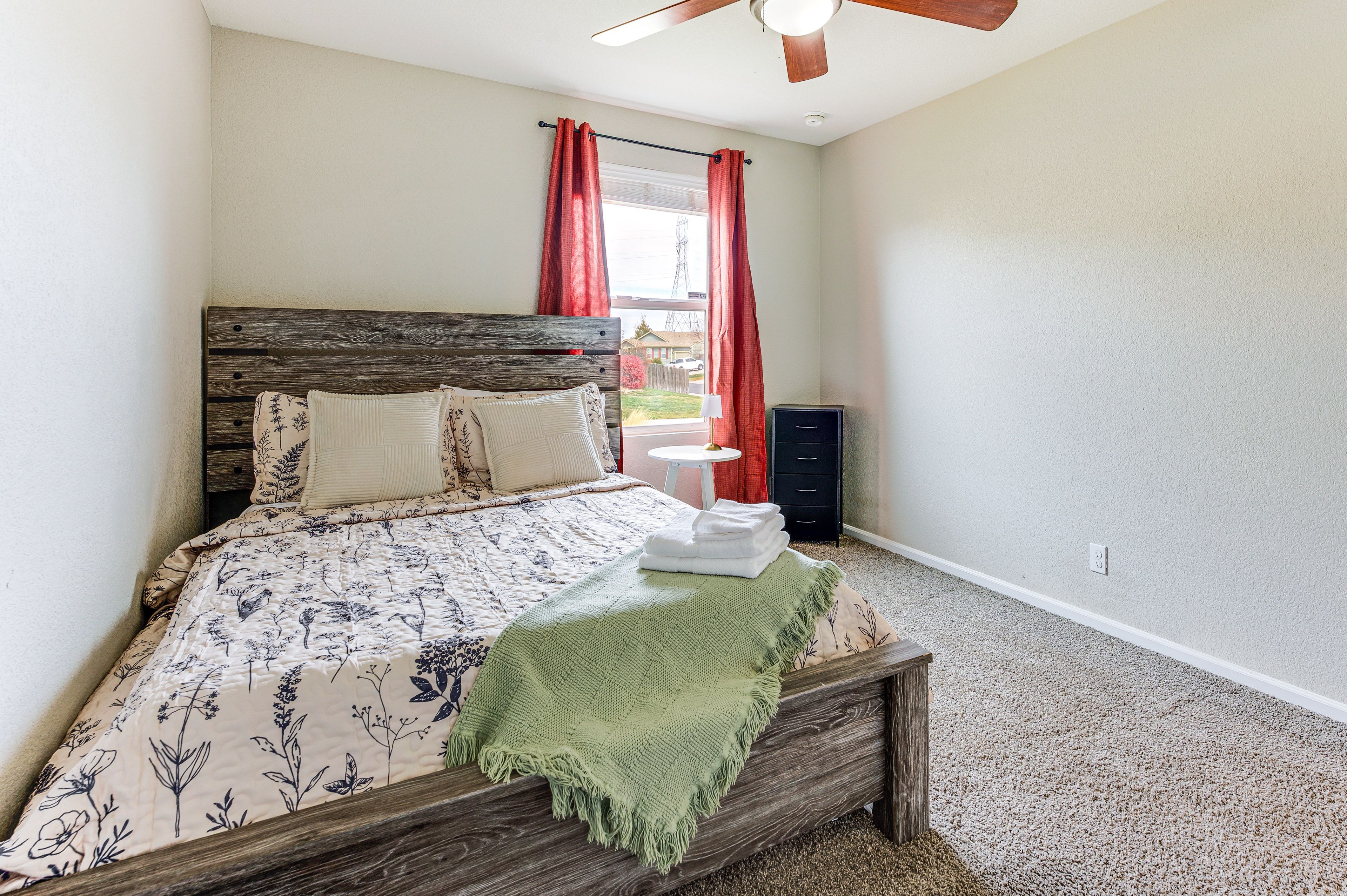 Bedroom 2 | Full Bed