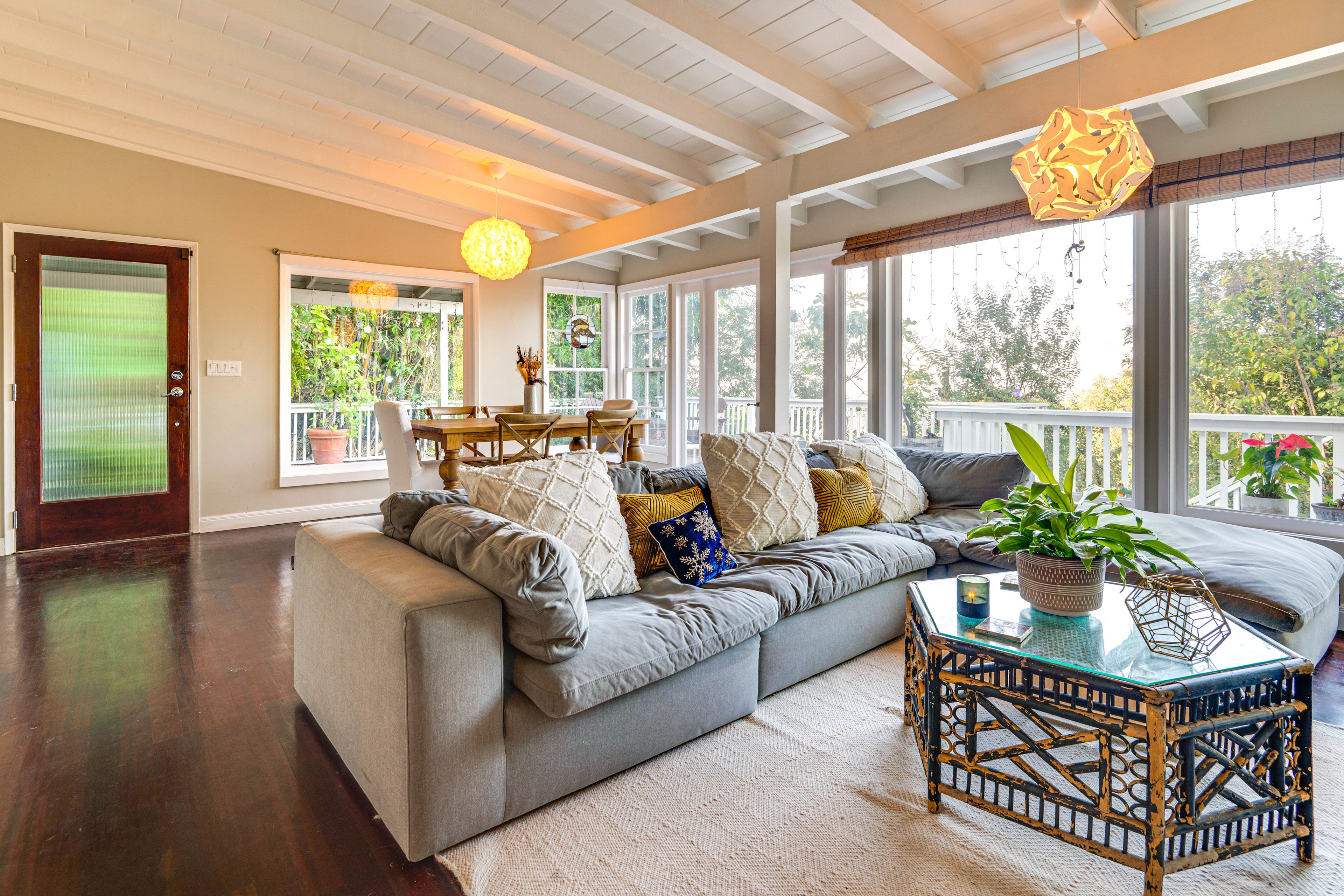 Studio City Vacation Rental | 1BR | 2BA | 1,200 Sq Ft | Stairs to Access