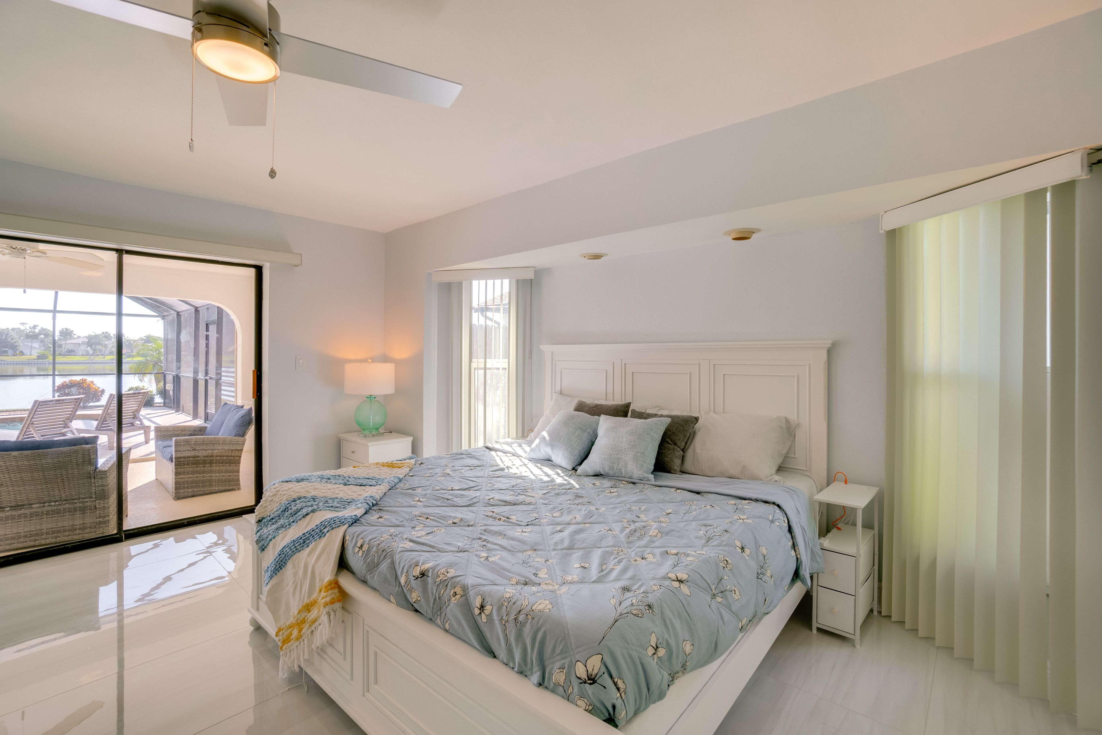 Bedroom 1 | King Bed | En-Suite Bathroom