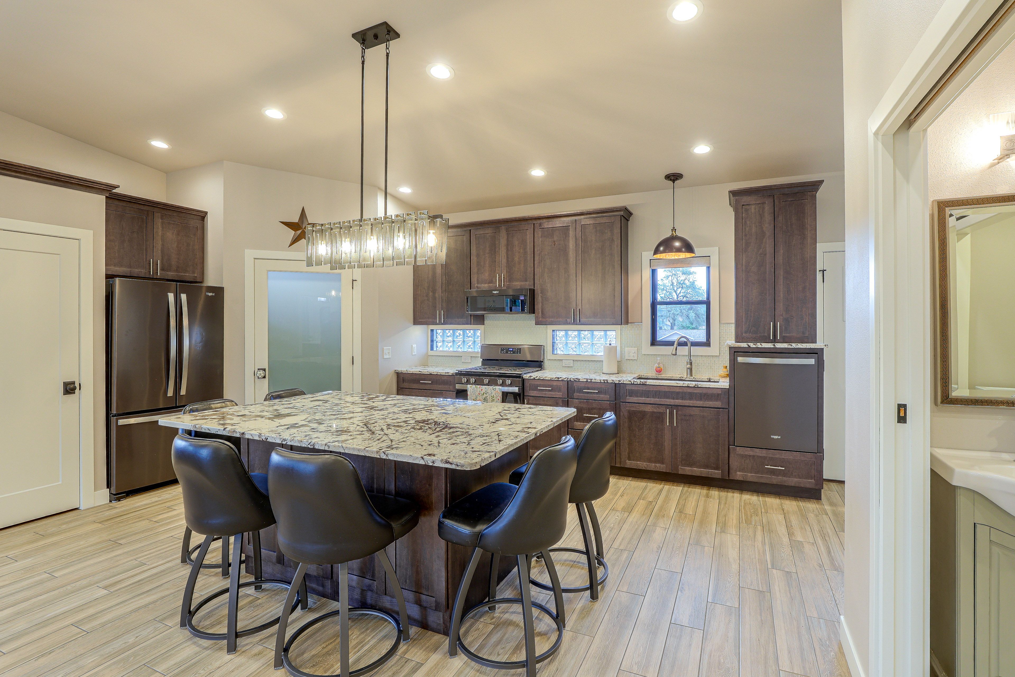 Kitchen | 2nd Floor