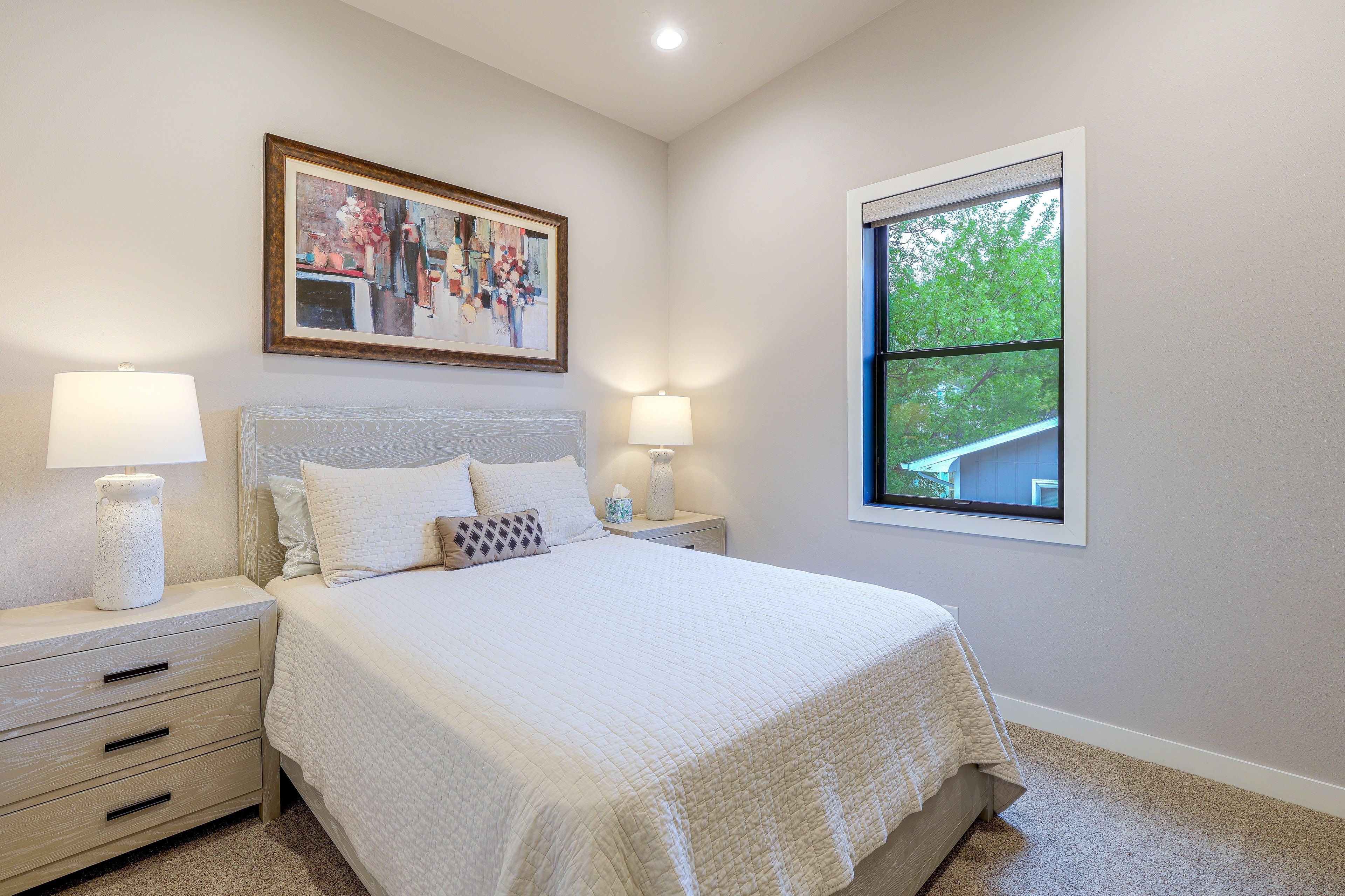 Bedroom | Queen Bed | 2nd Floor