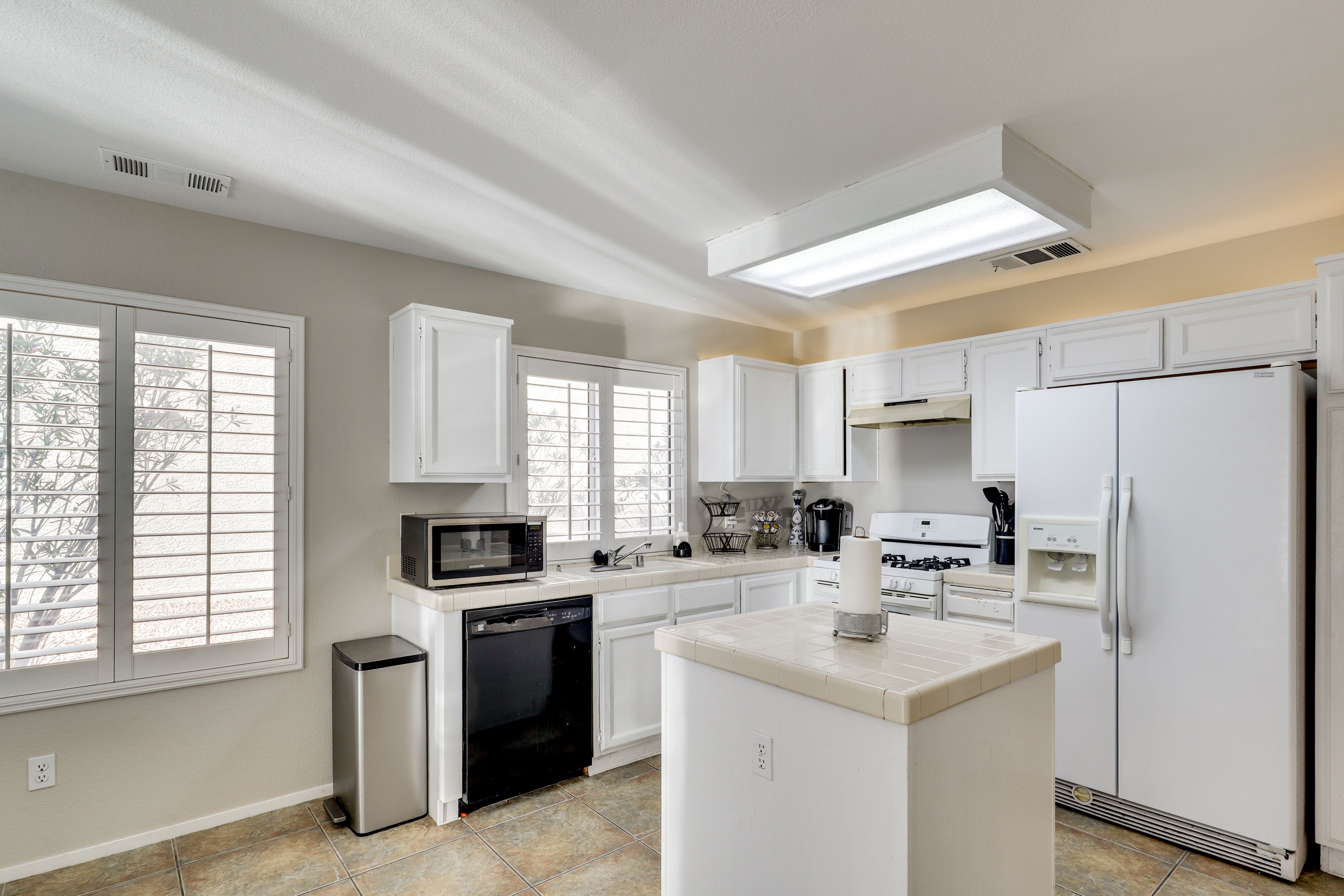 Kitchen | Dishwasher | Keurig Coffee Maker