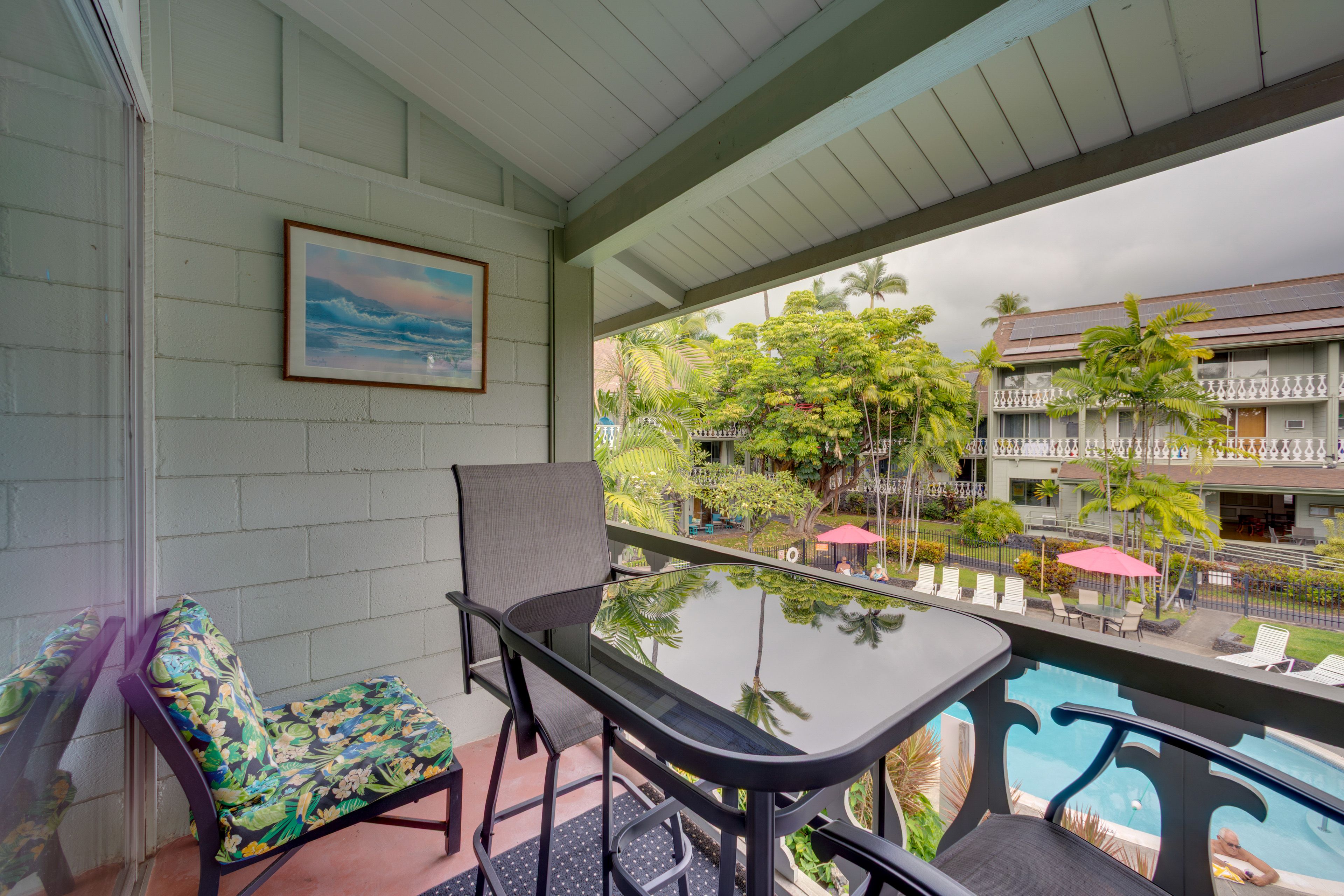 Kailua-Kona Vacation Rental | Studio | 1BA | Stairs Required | 372 Sq Ft