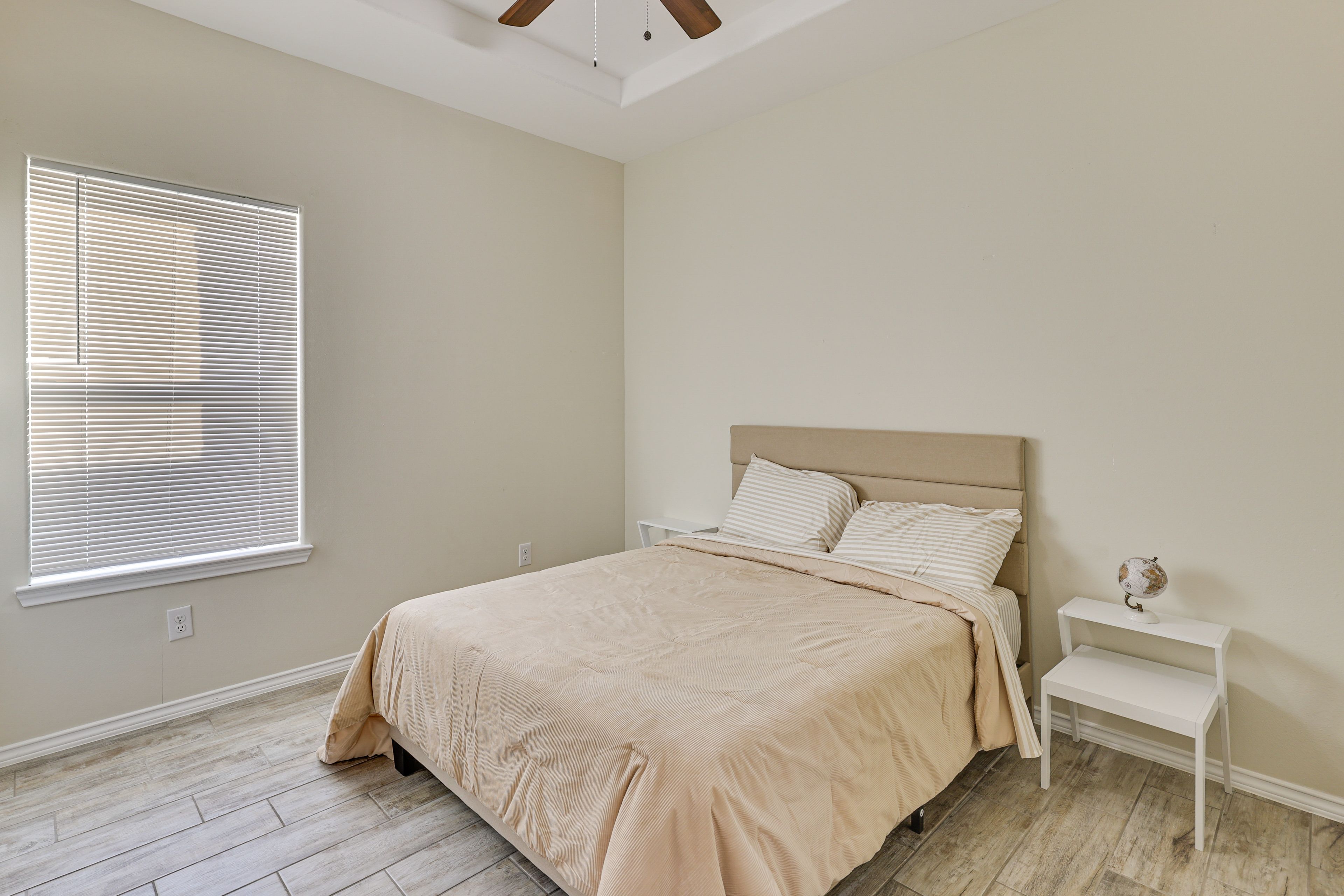 Bedroom 2 | Full Bed