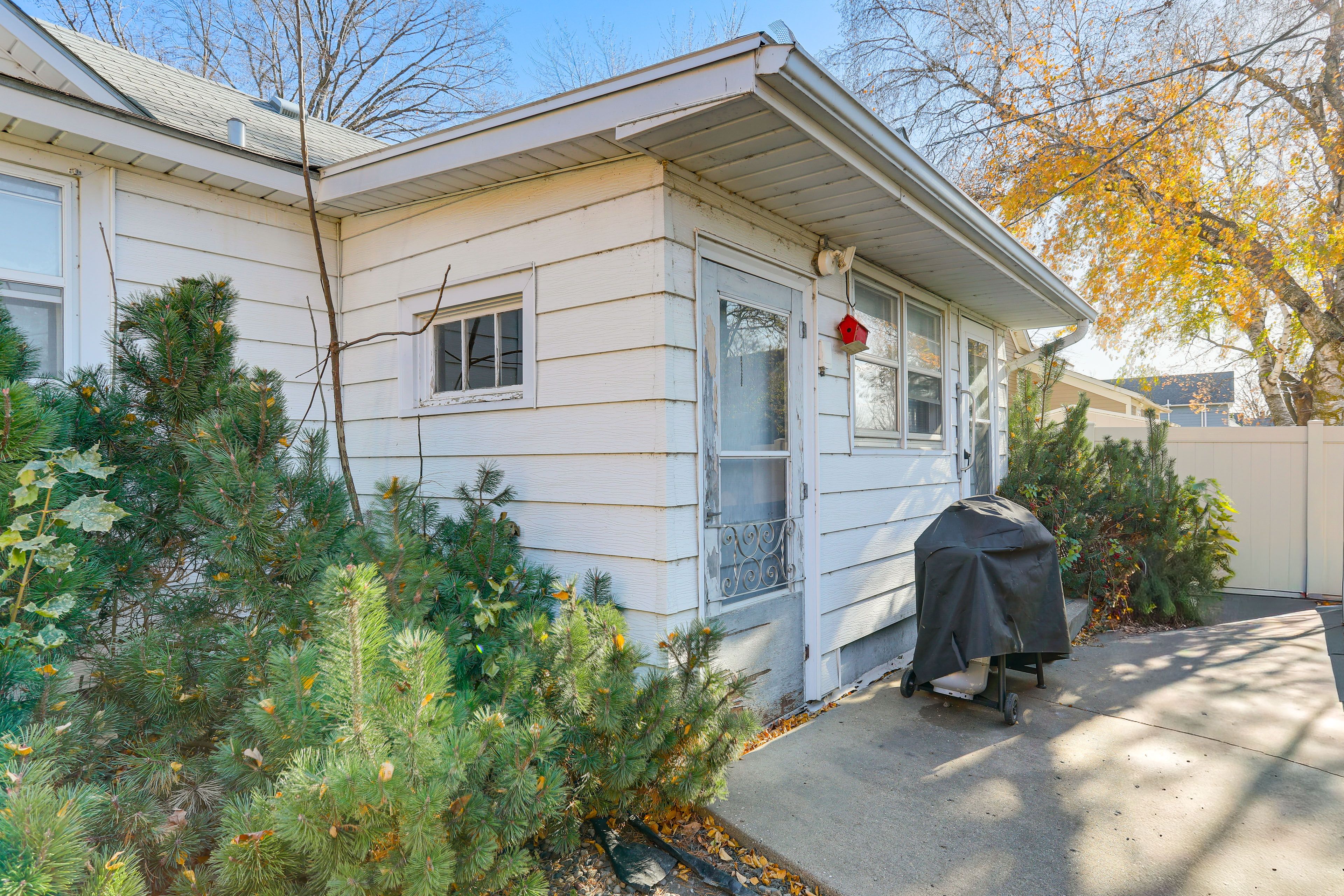 Home Exterior | Gas Grill