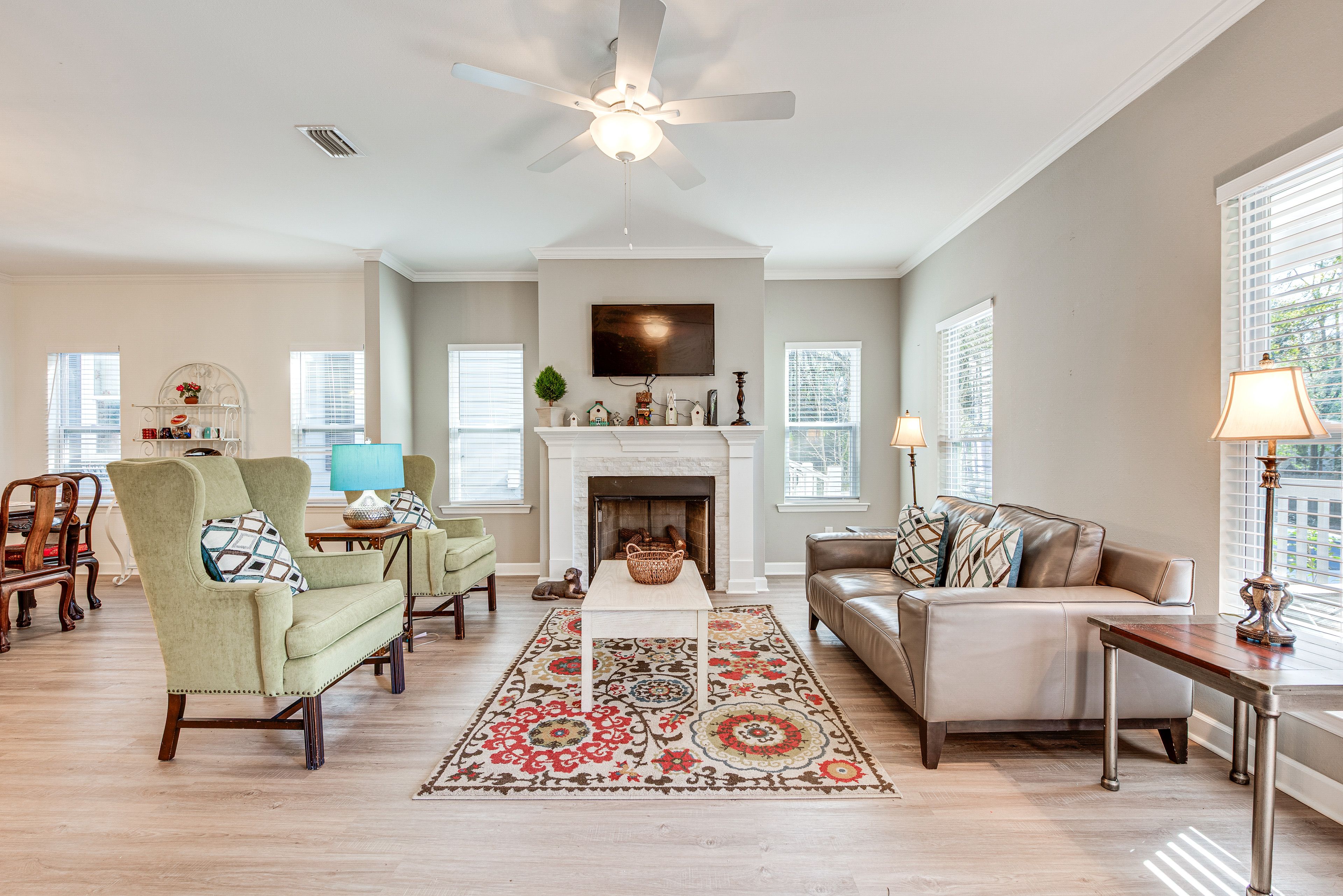 Tallahassee Vacation Rental | 4BR | 3.5BA | 2,163 Sq Ft | Stairs Required