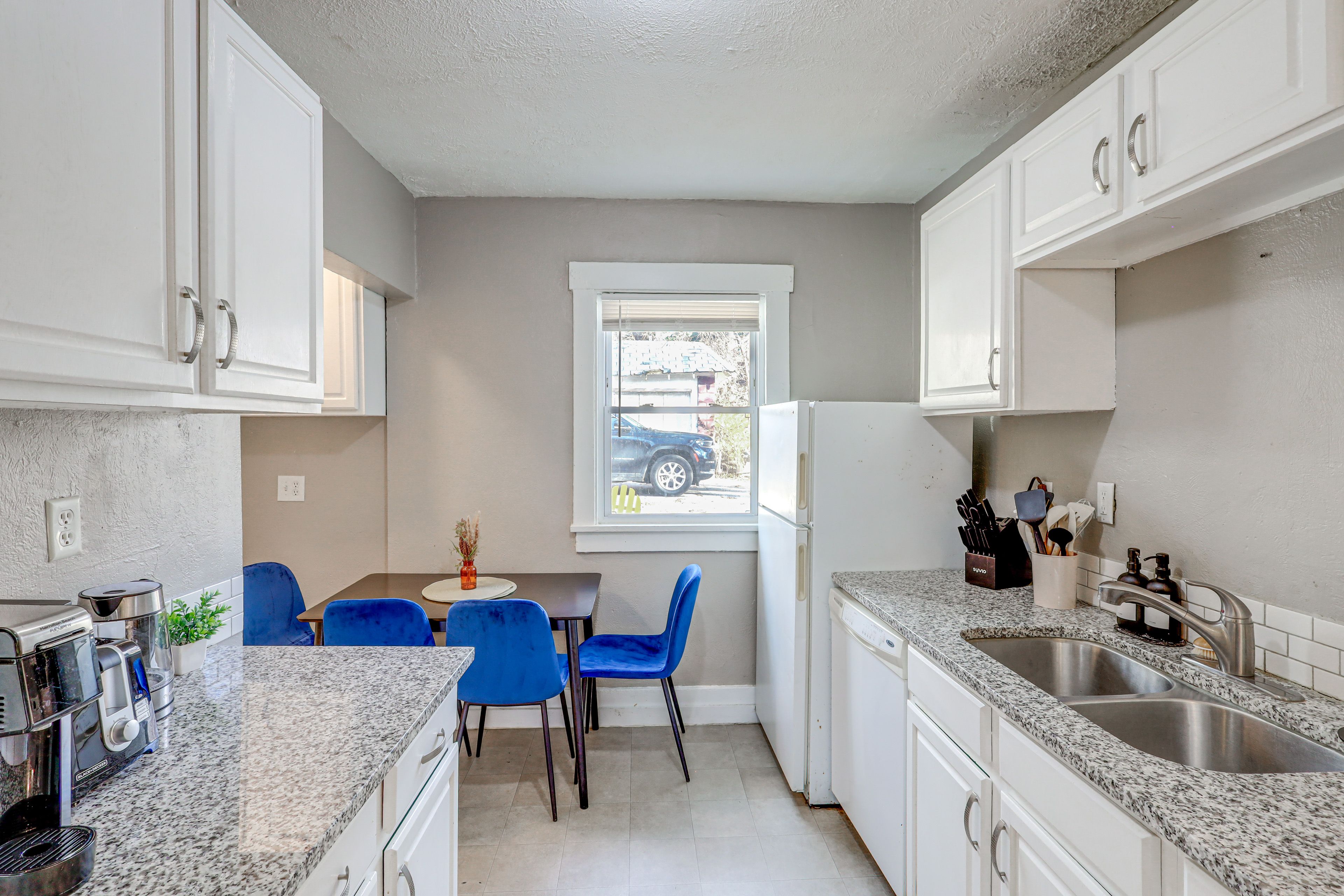 Kitchen | 1st Floor | Cooking Basics | Toaster | Dishwasher