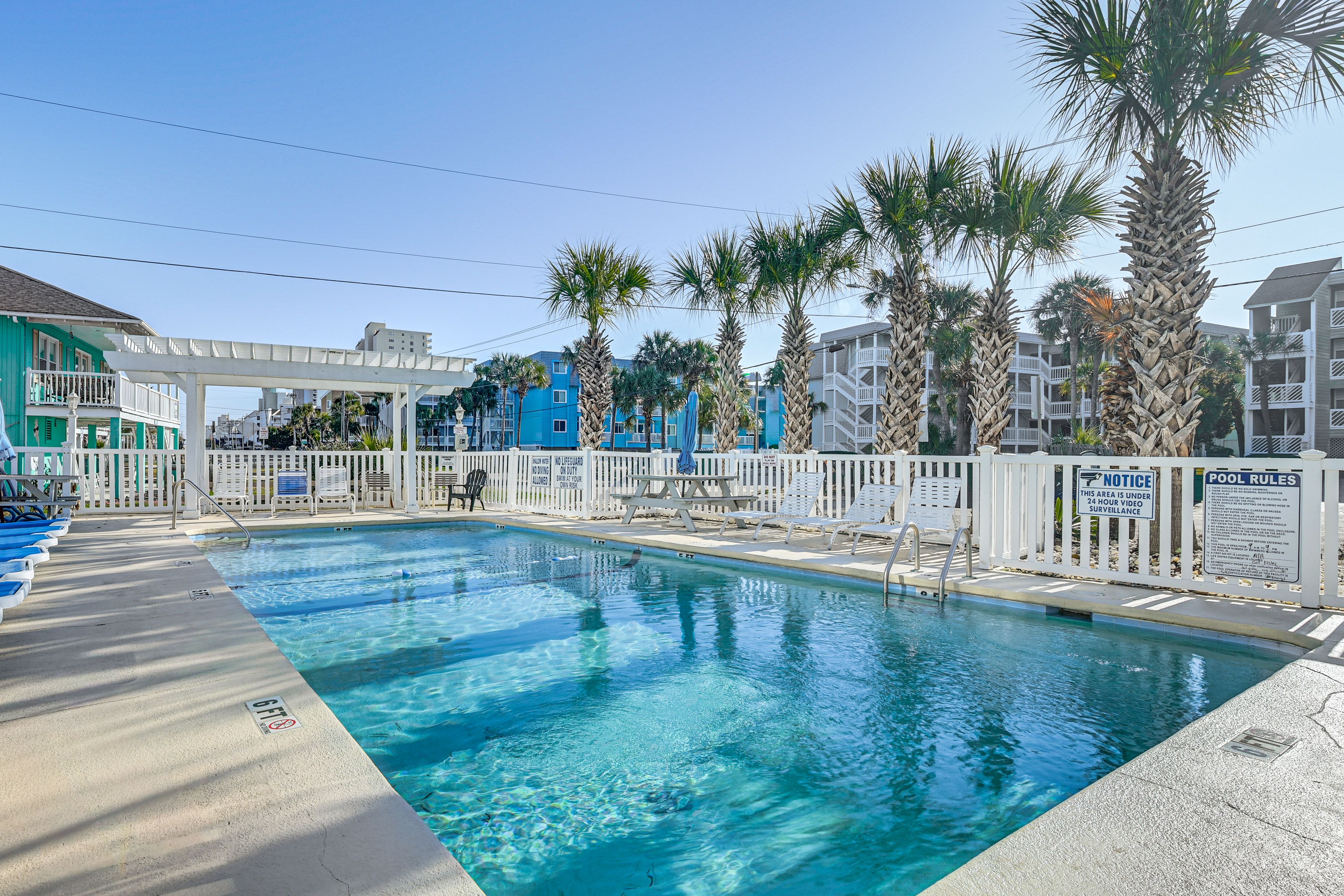 Whispering Sands Community Amenities