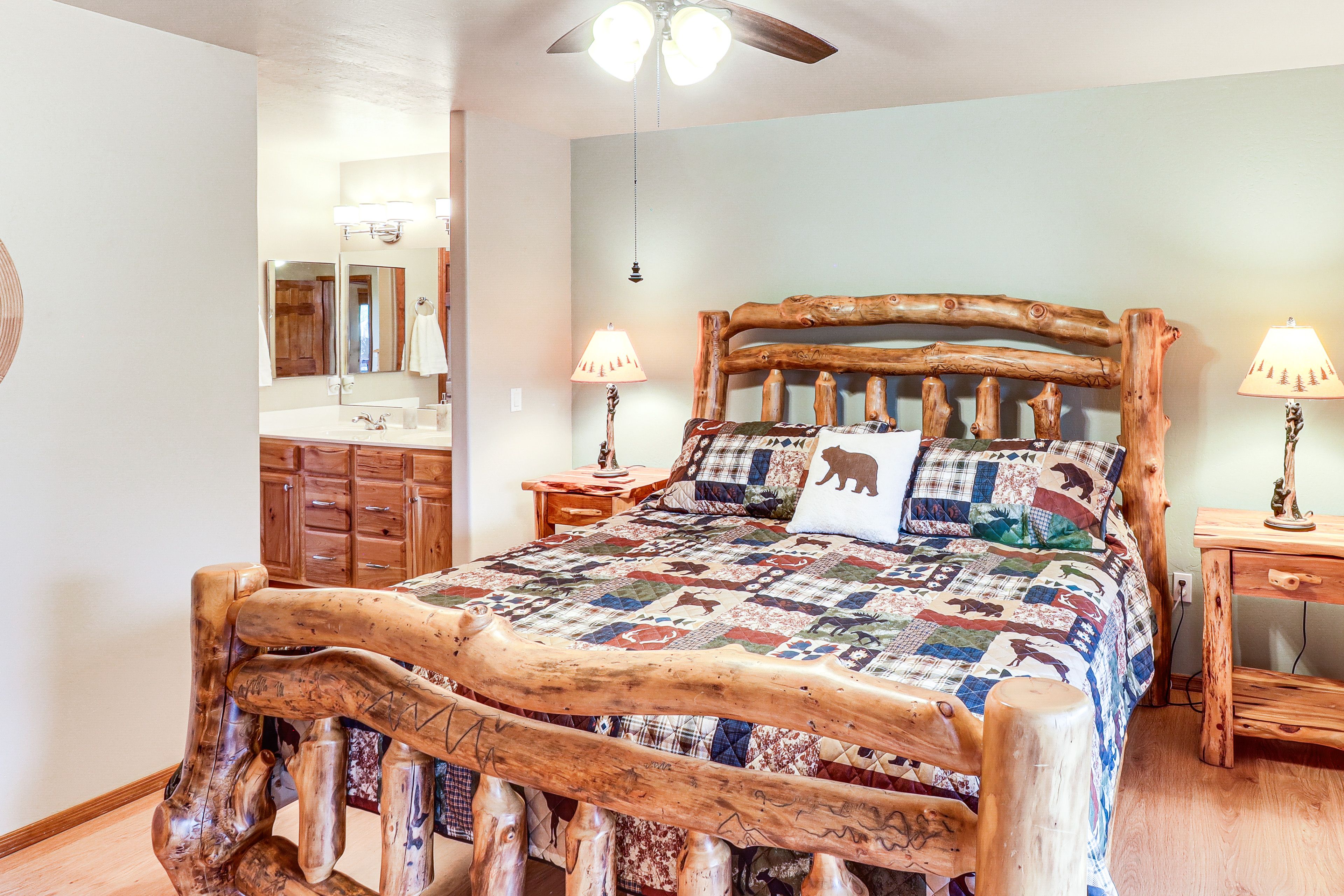 Bedroom 1 | King Bed | Smart TV