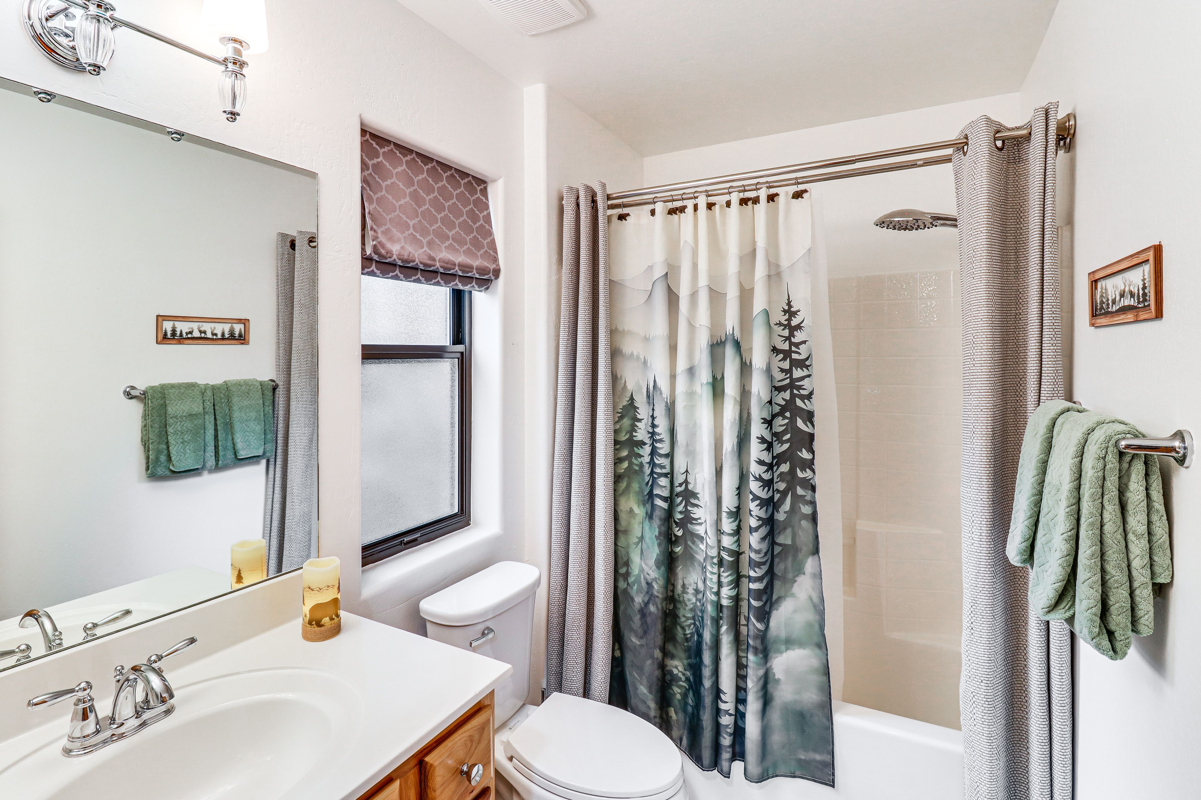 Bathroom | Towels Provided