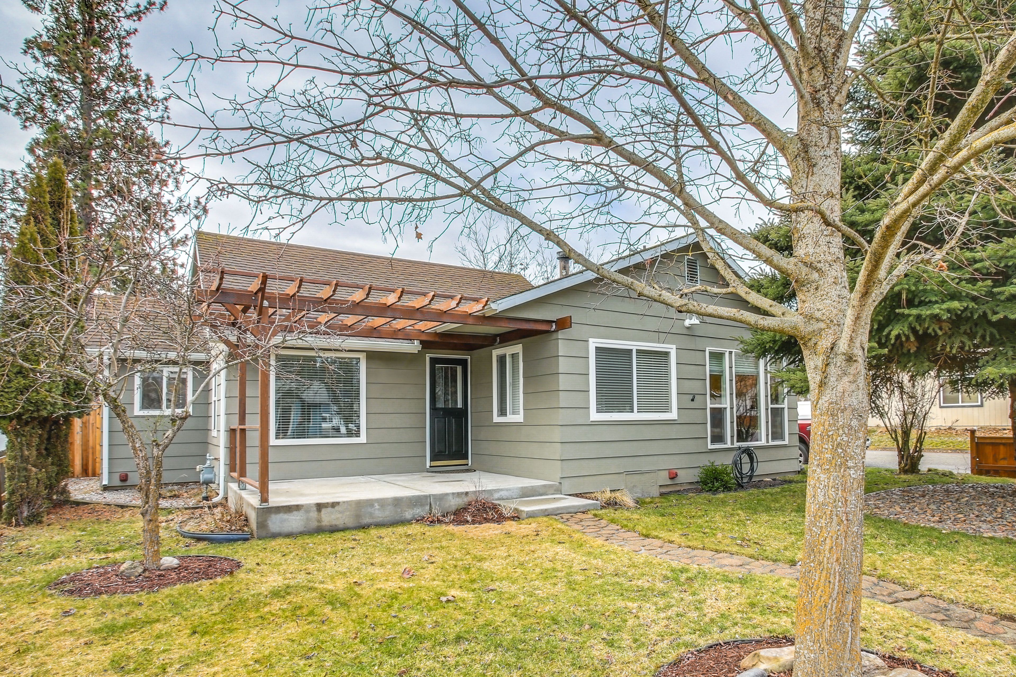 Coeur d'Alene Lake Vacation Rental | 2BR | 1BA | 1,210 Sq Ft