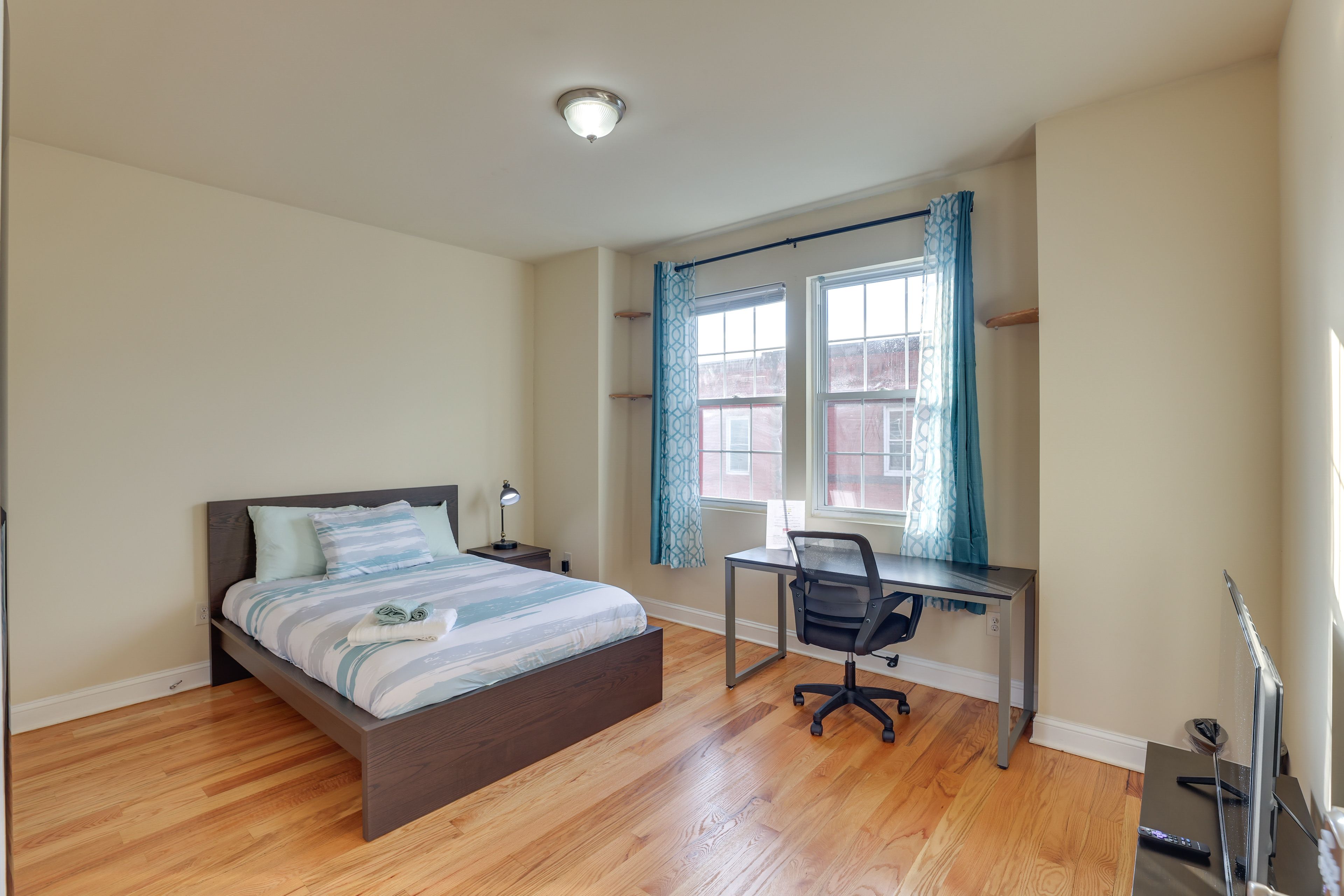 Bedroom 5 | Full Bed | Upper Level