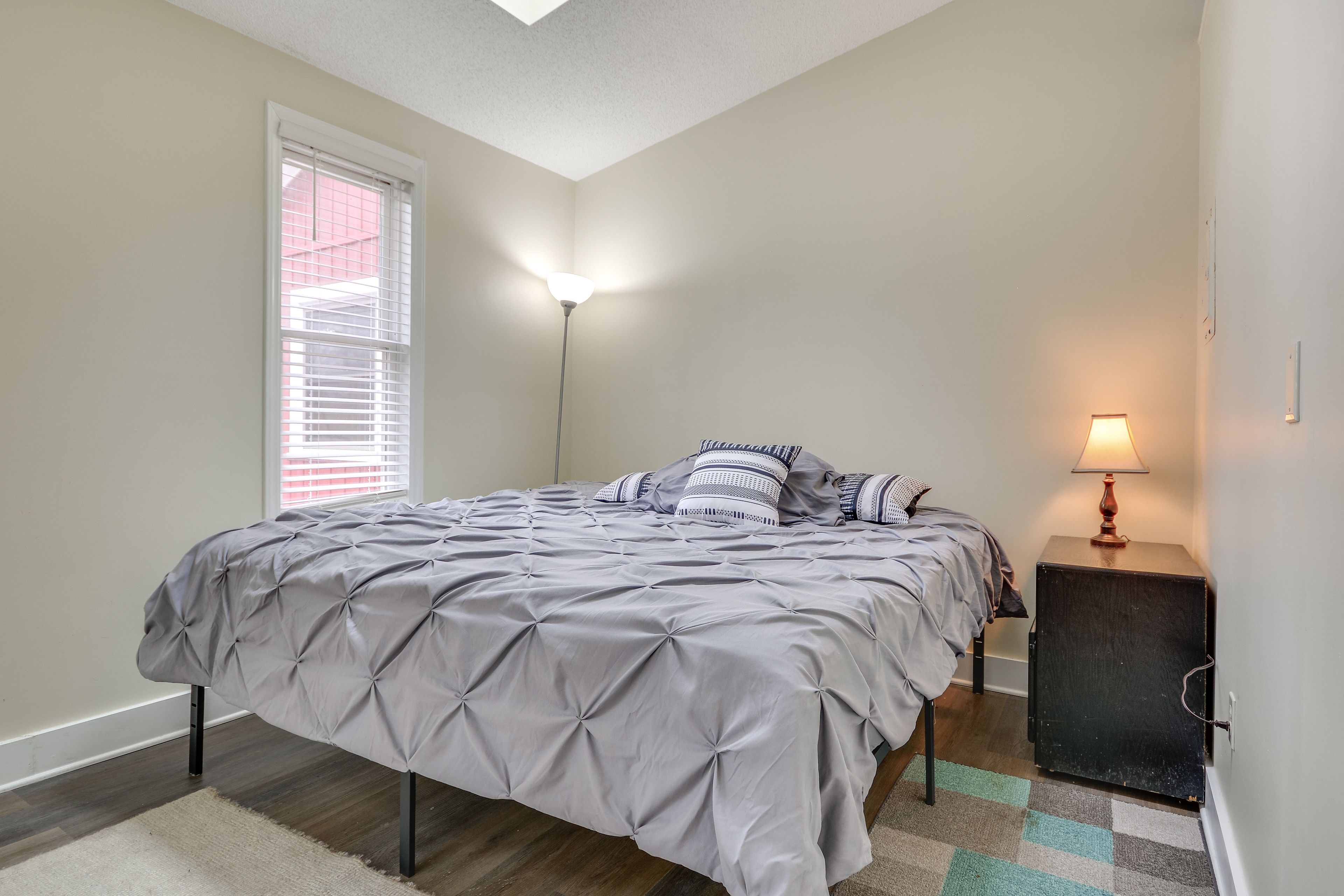 Bedroom 3 | King Bed