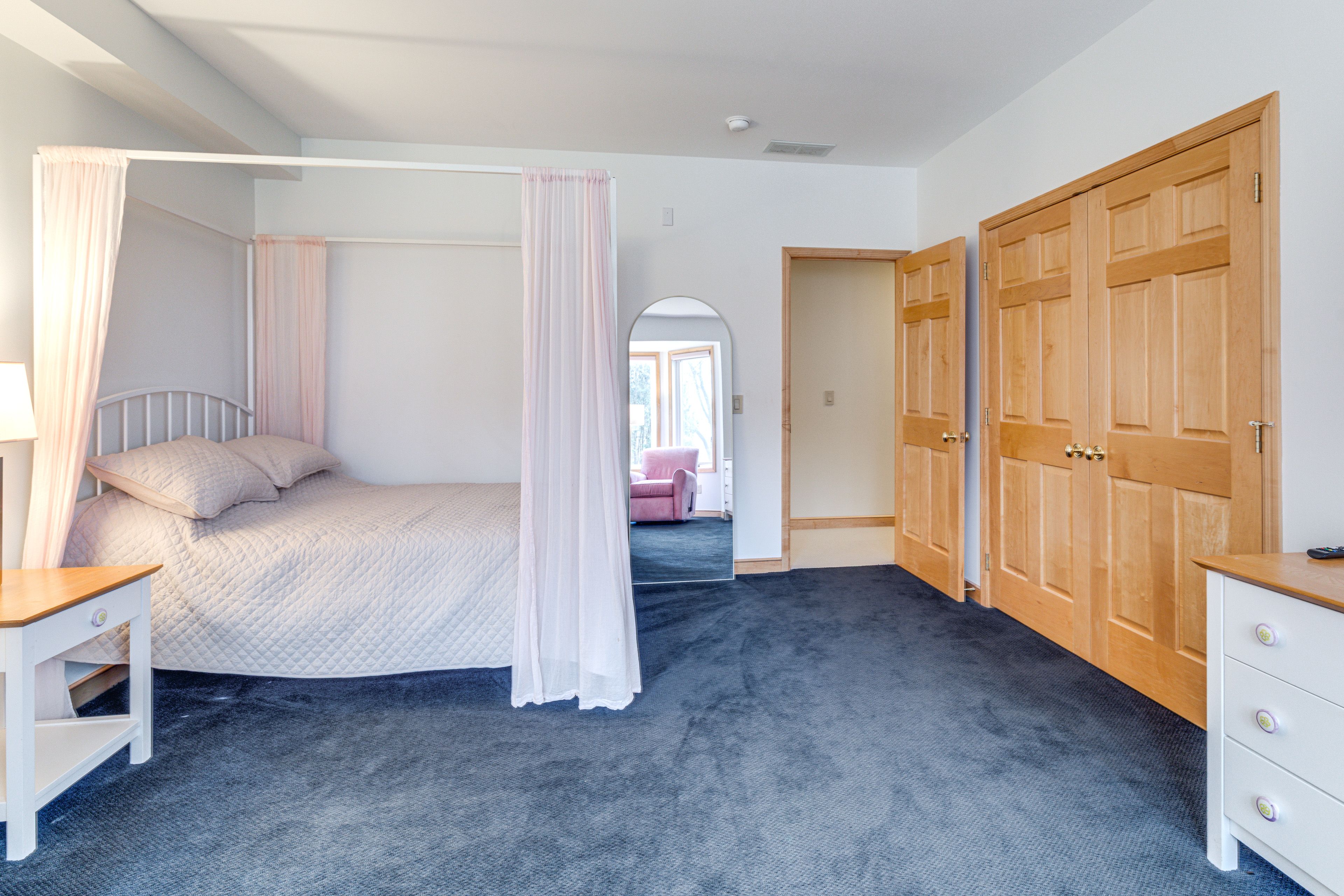 Bedroom 3 | Full Bed | Smart TV | Lower Level