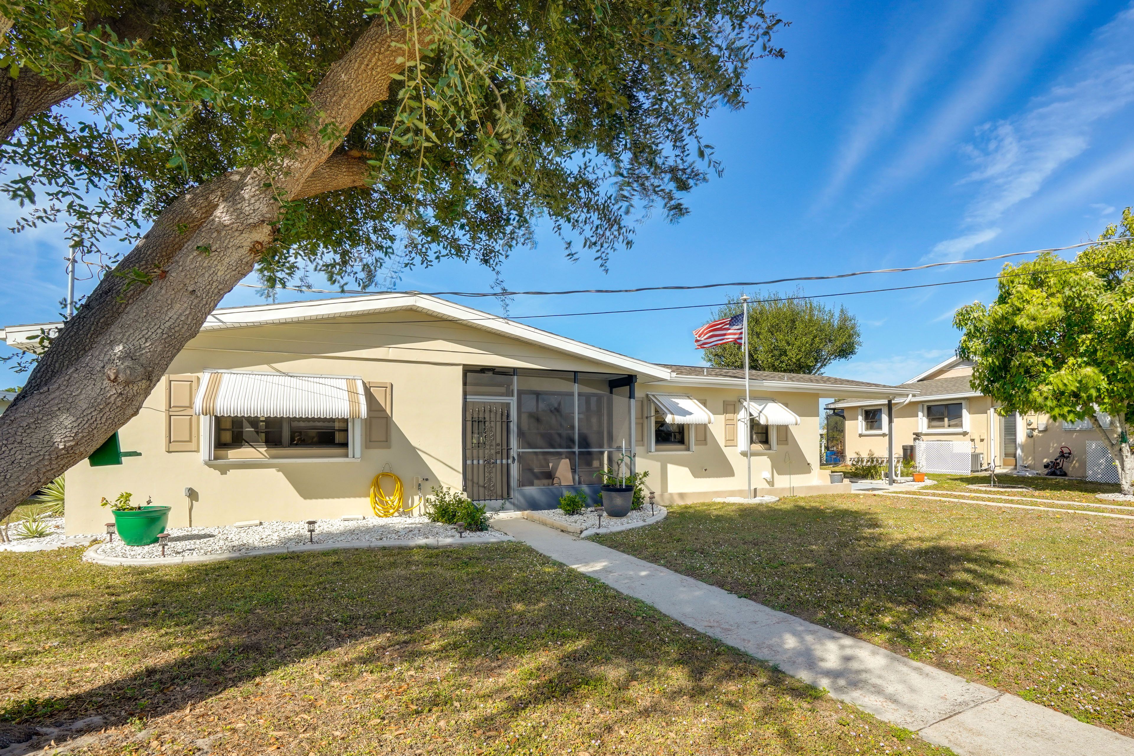 Parking | Driveway (2 Vehicles) or Street Parking