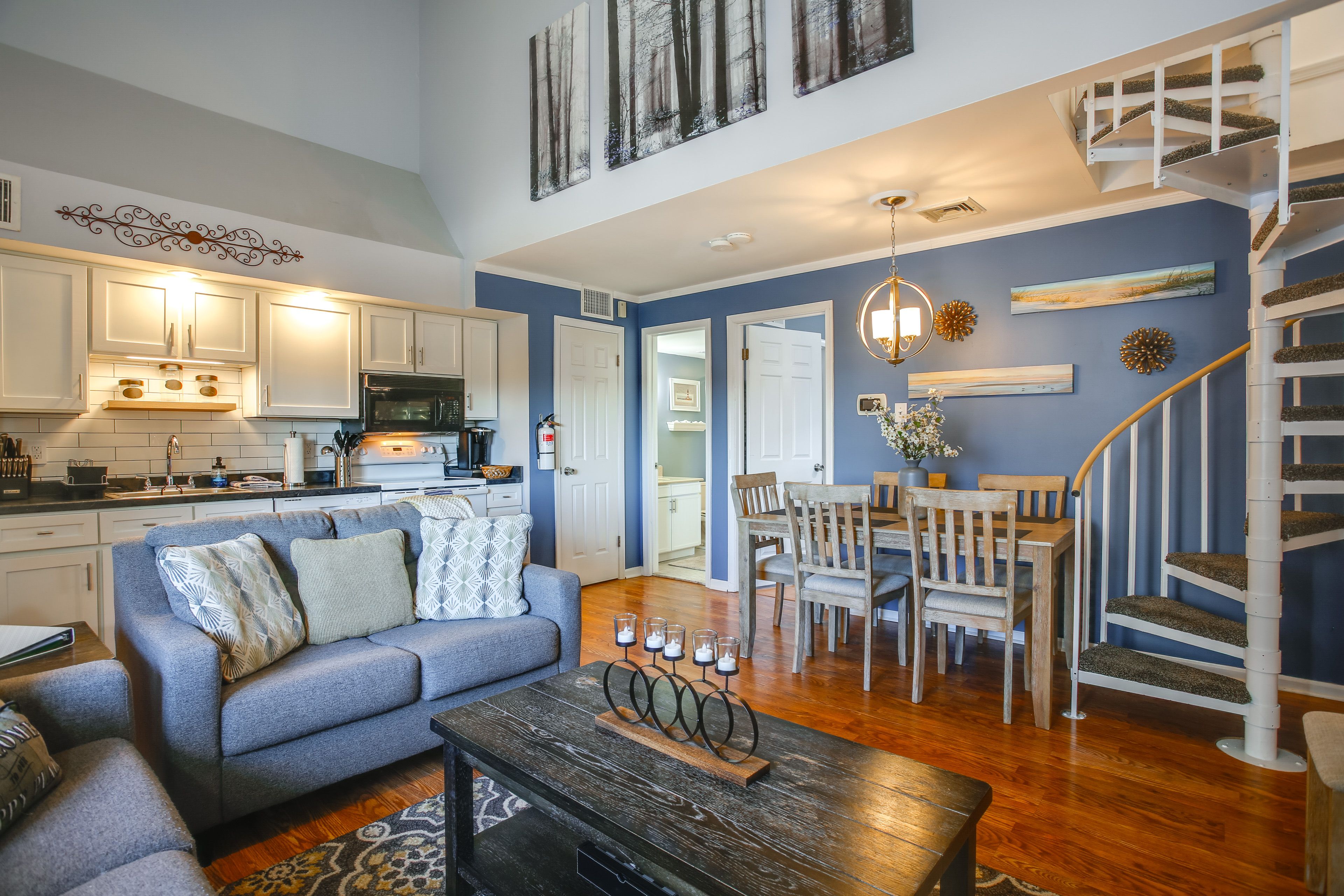 Living Room | 1st Floor