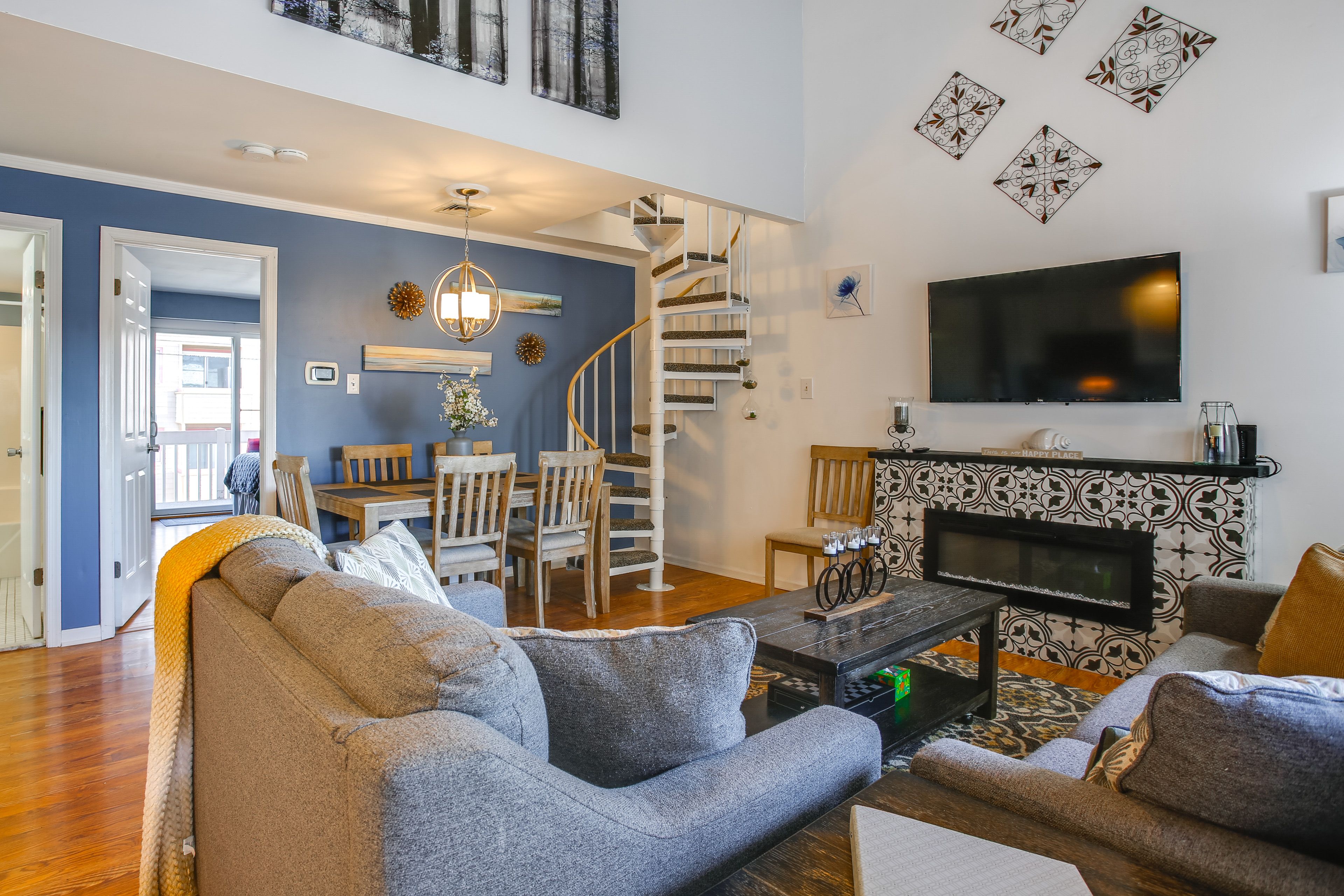 Brigantine Vacation Rental | 2BR | 2BA | 800 Sq Ft | Stairs Required