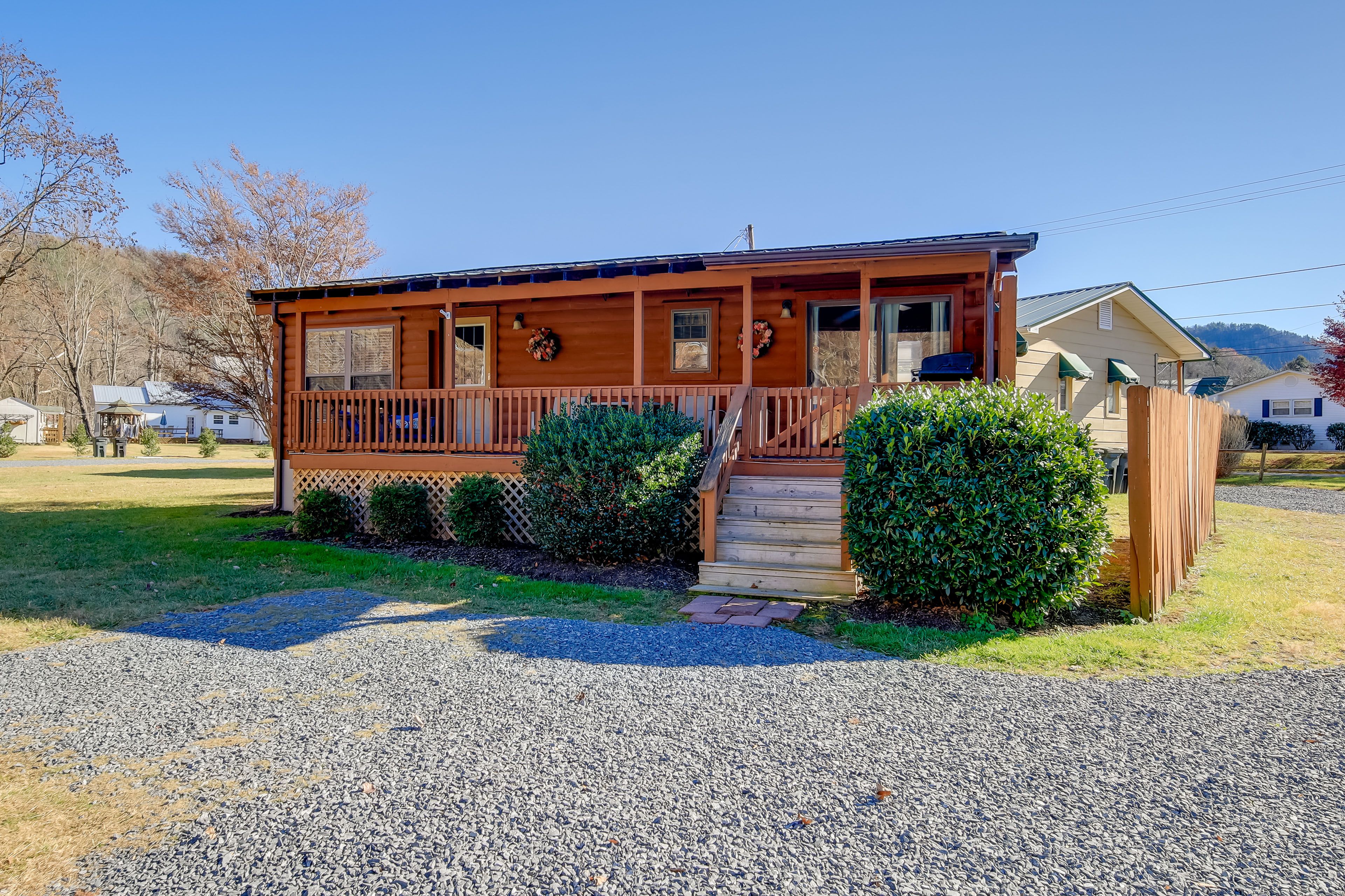 Parking | Driveway (2 Vehicles)