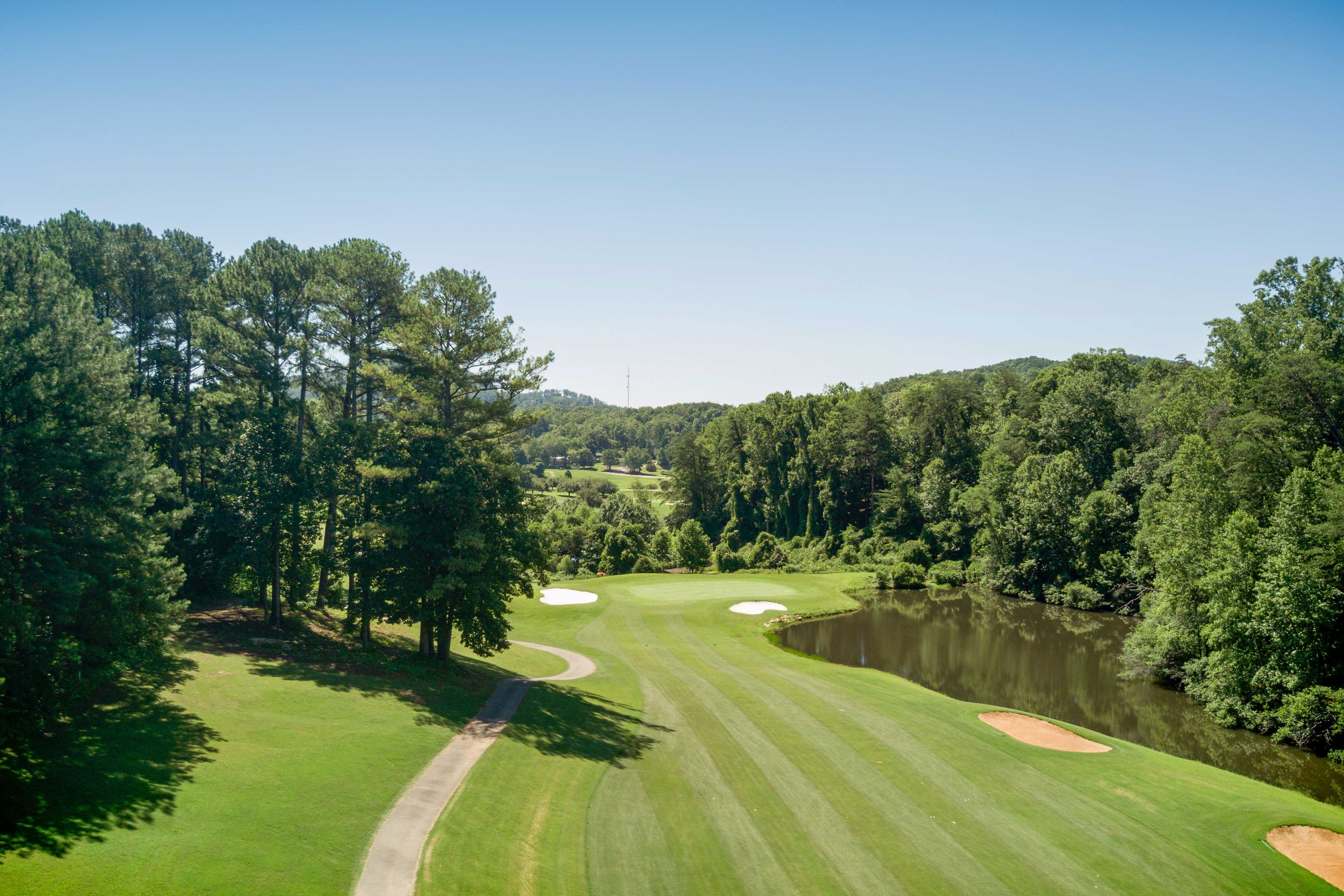 Rumbling Bald on Lake Lure Community Amenities