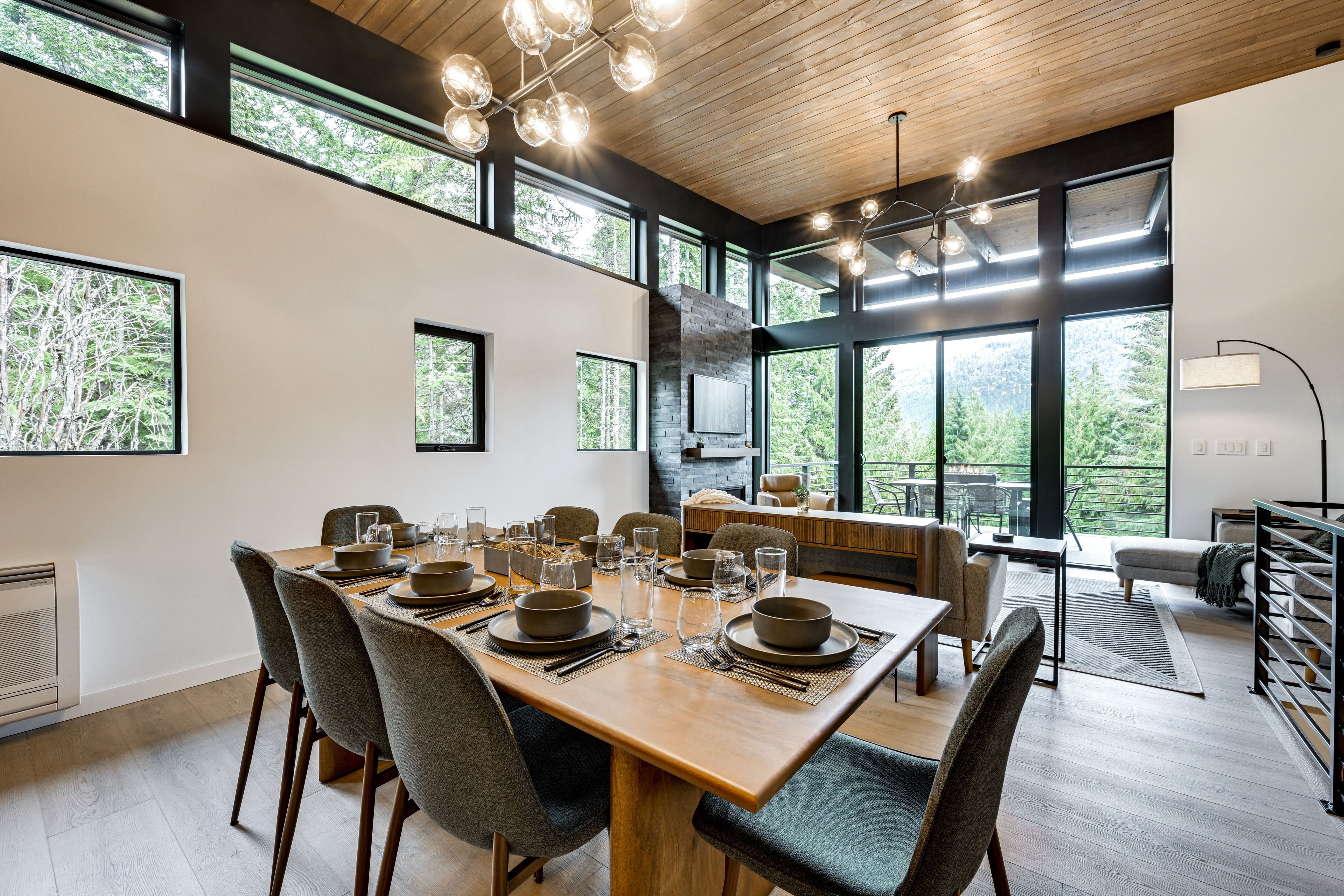 Dining Area | 3rd Floor