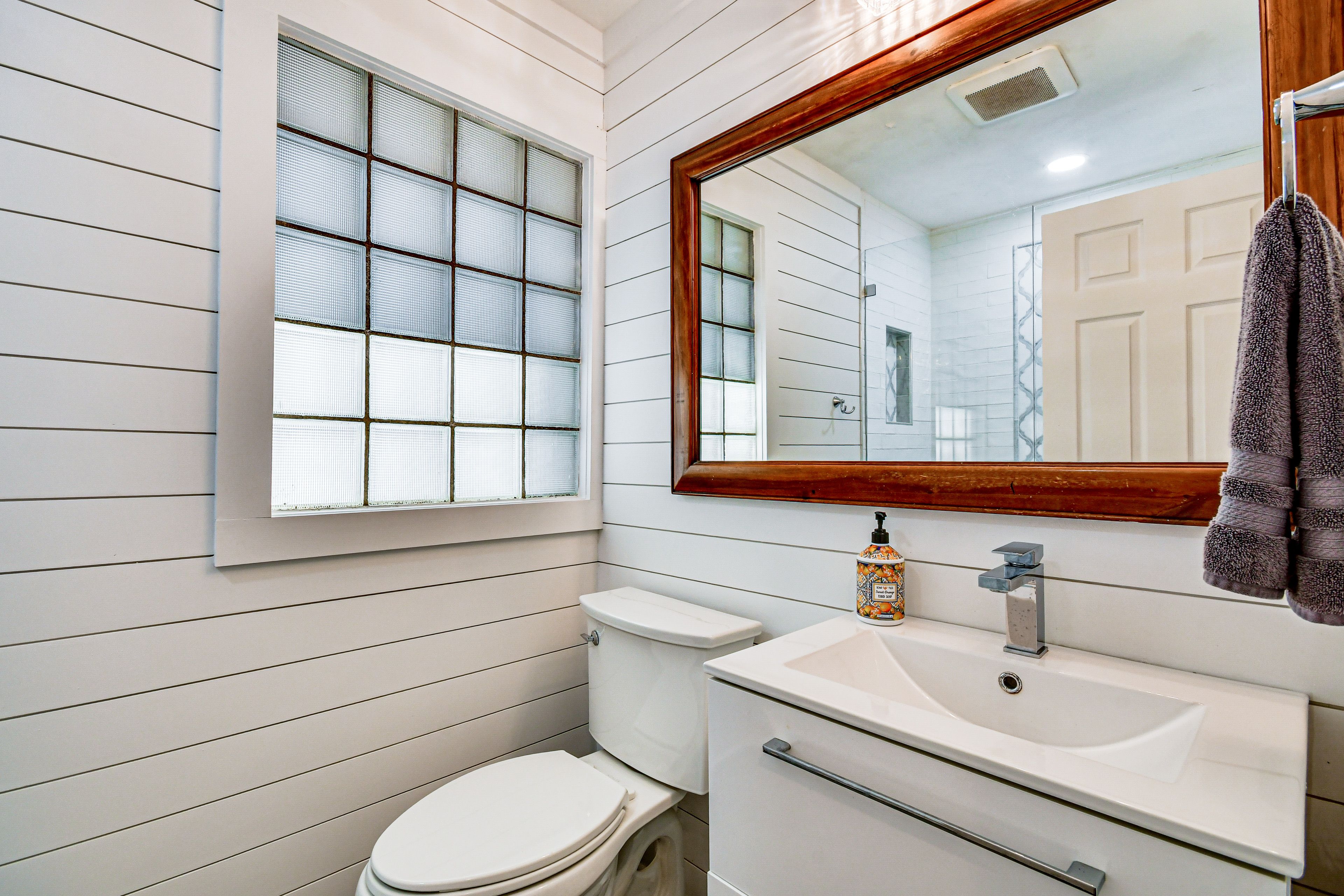 Full Bath | Main Level