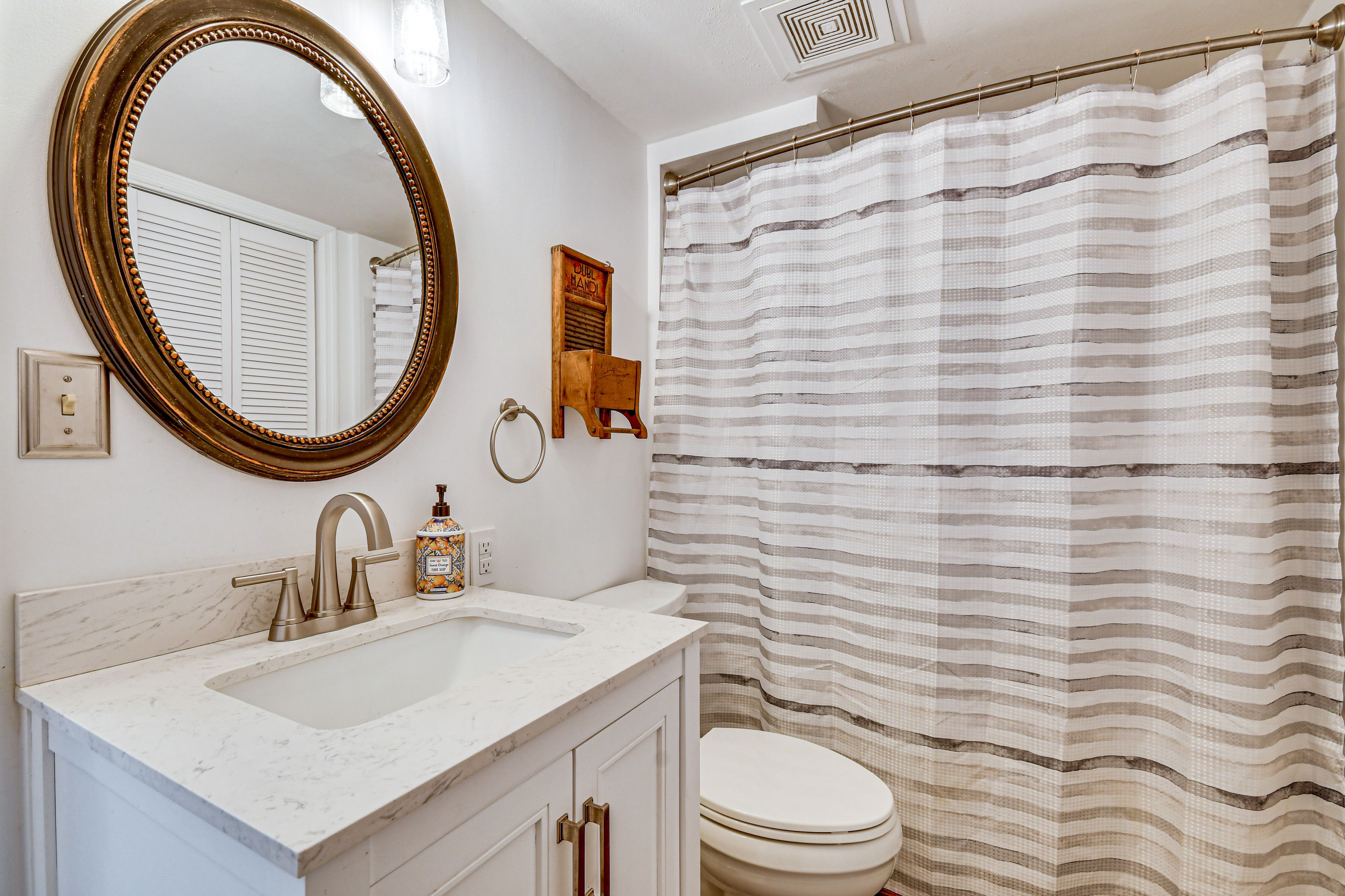 Full Bath | Lower Level