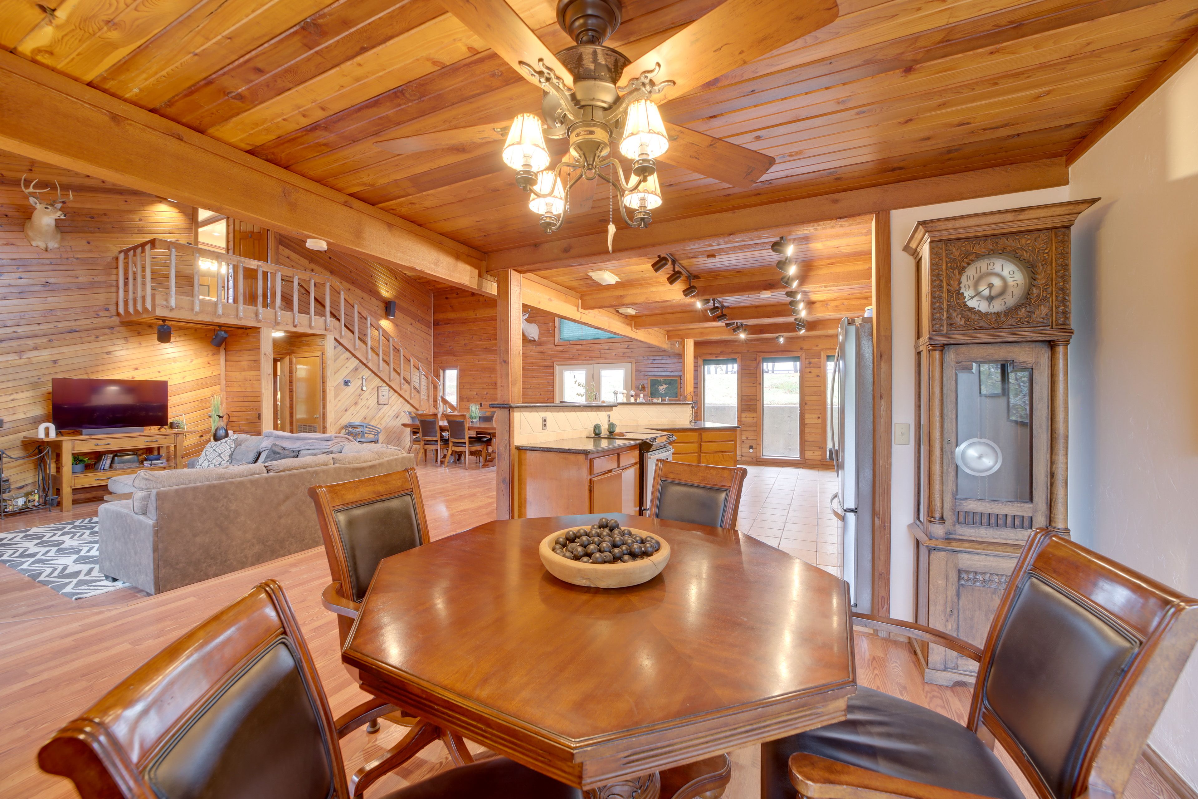 Dining Area | 1st Floor