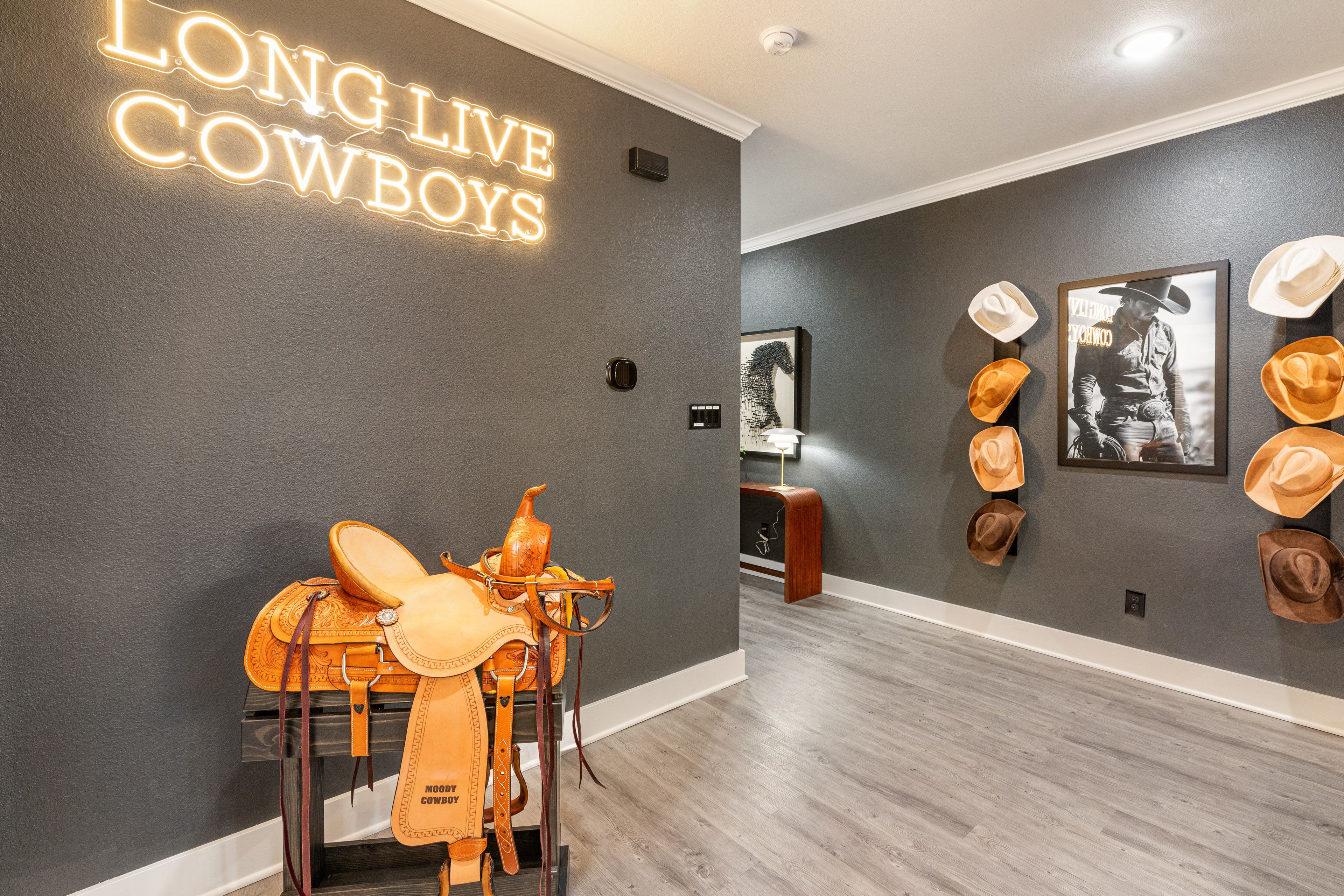 Entryway | 1st Floor