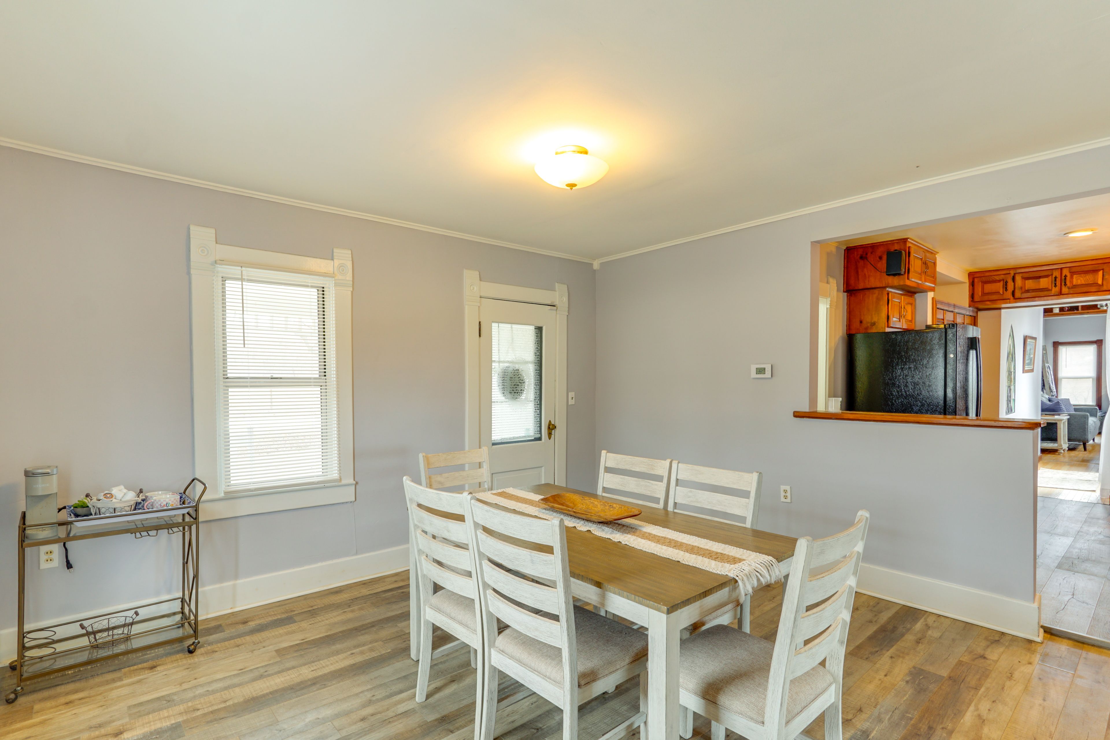 Kitchen | Dining Area