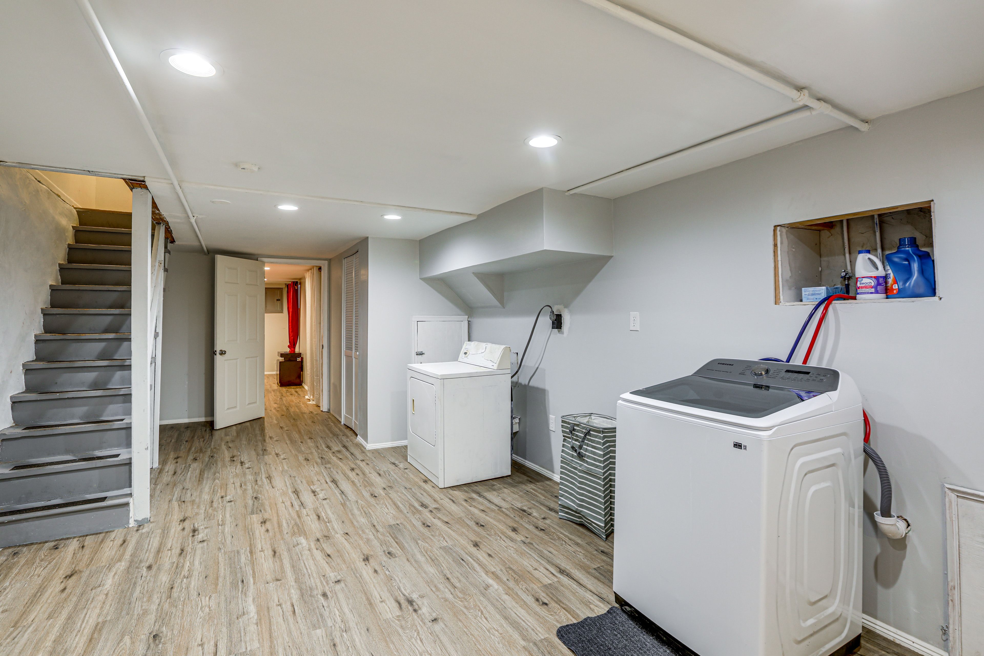 Laundry Area | Lower Floor