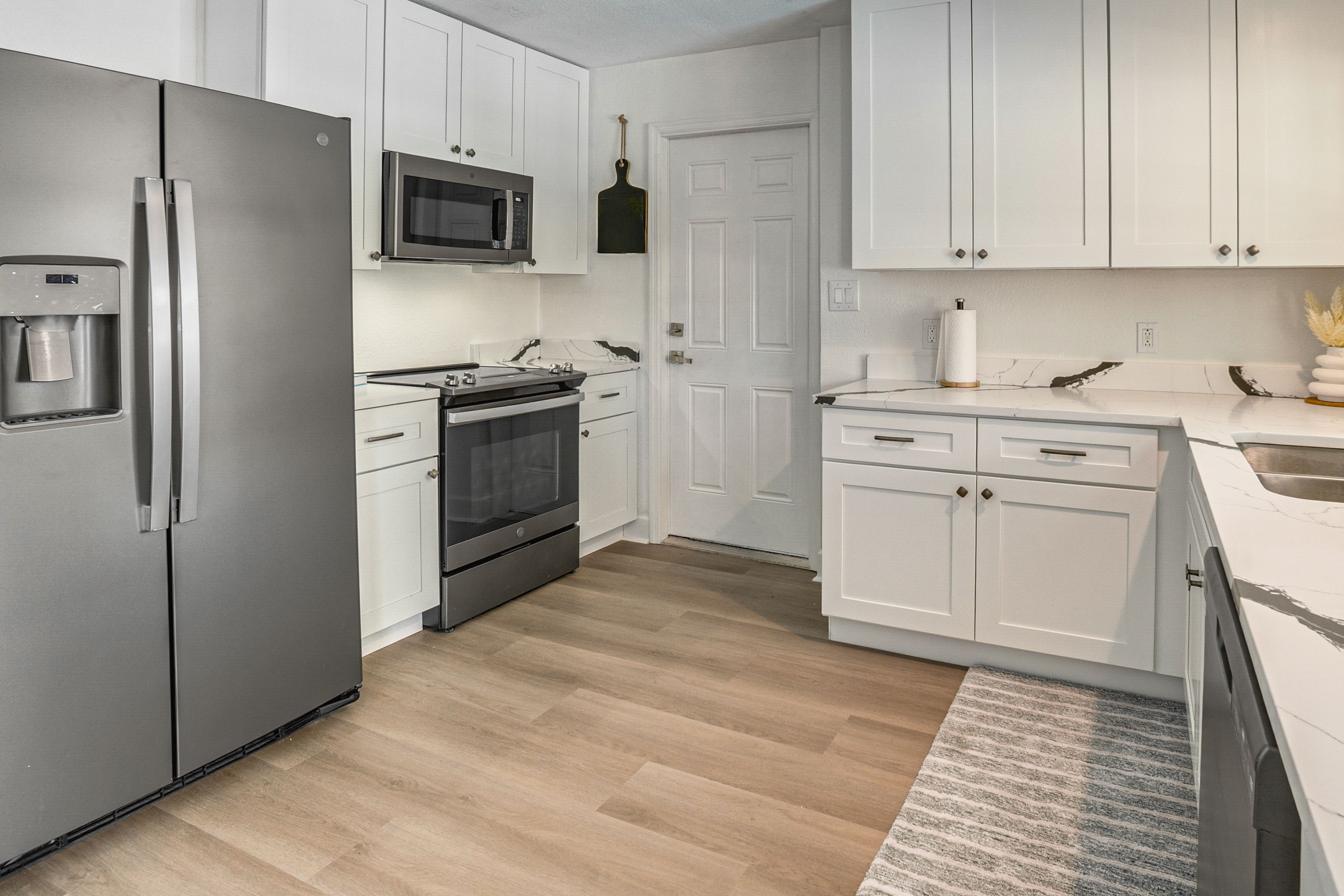 Kitchen | Cooking Basics | Drip Coffee Maker | Microwave | Toaster | Blender