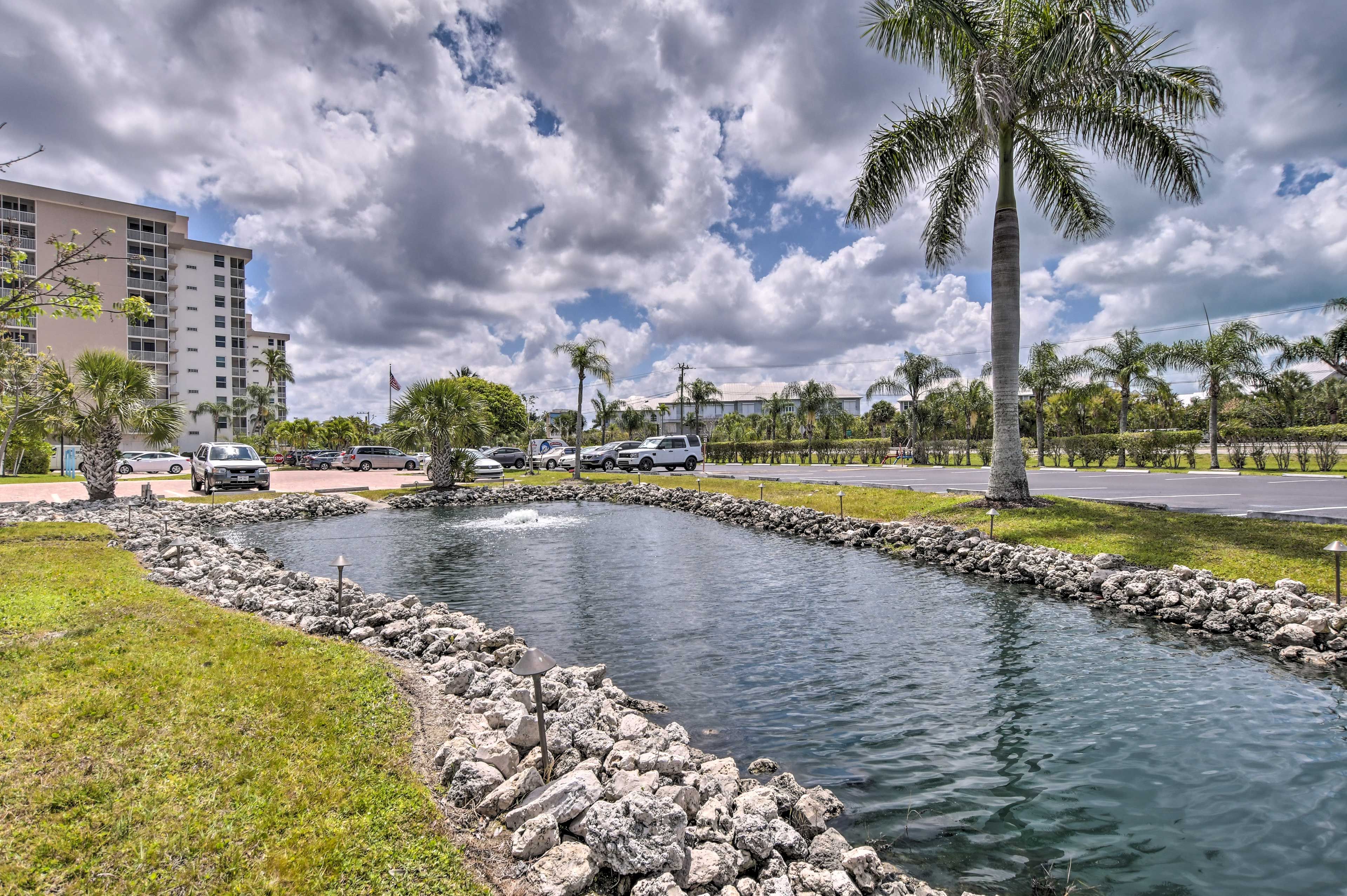 Parking | Community Lot (2 Vehicles)