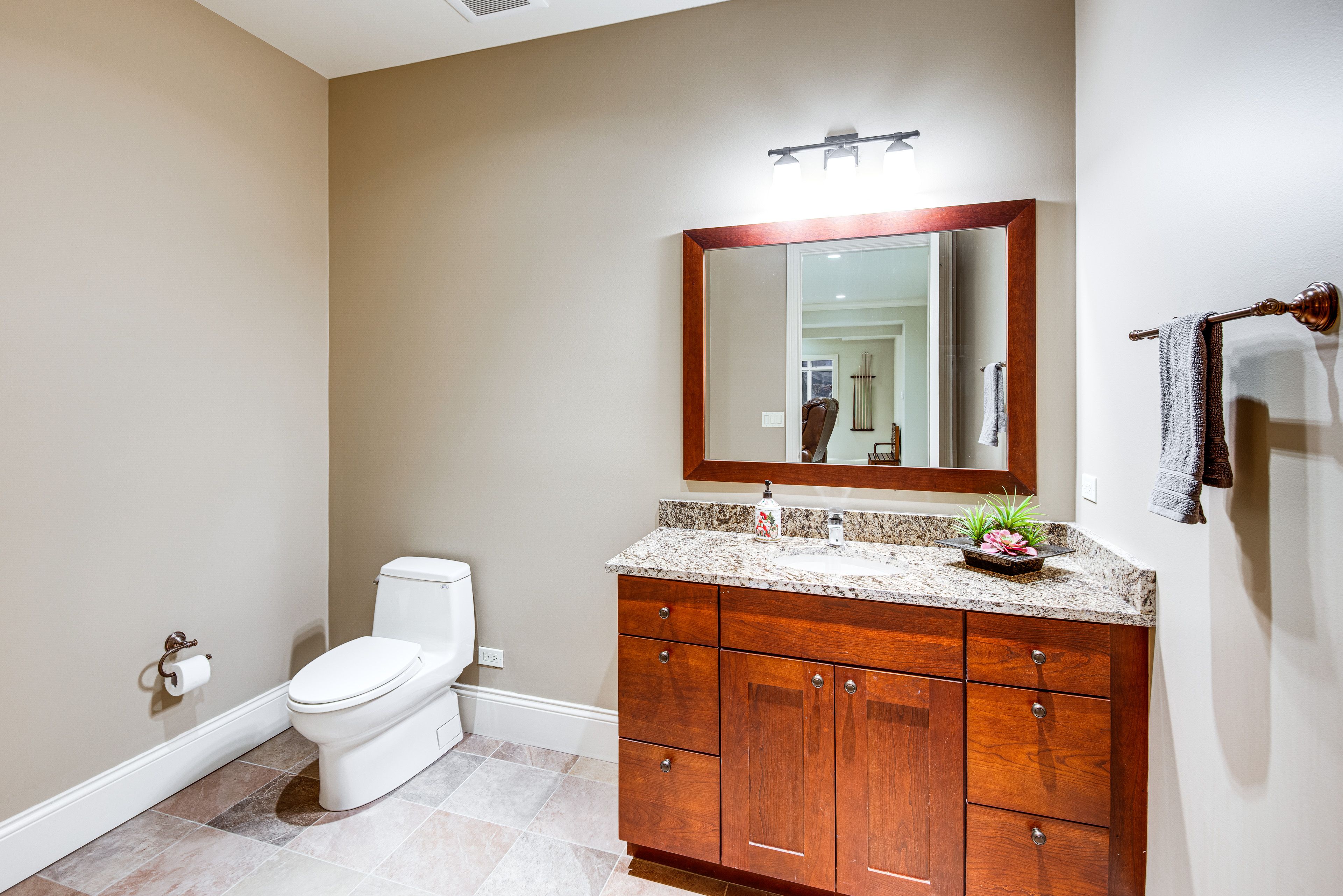 Half Bathroom | Basement