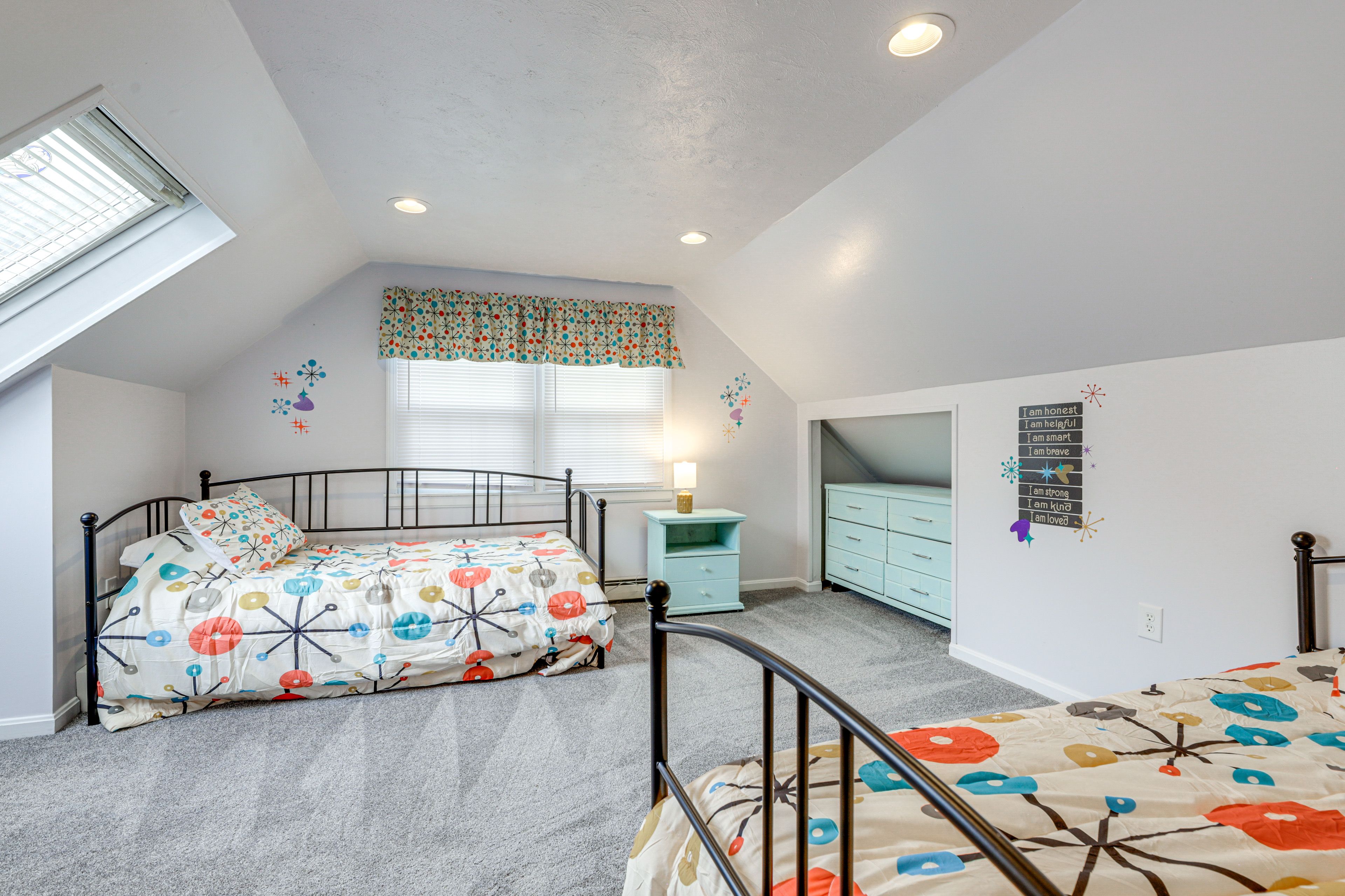 Bedroom 3 | 2 Twin Daybeds w/ 2 Twin Trundles | Board Games | Upper Level