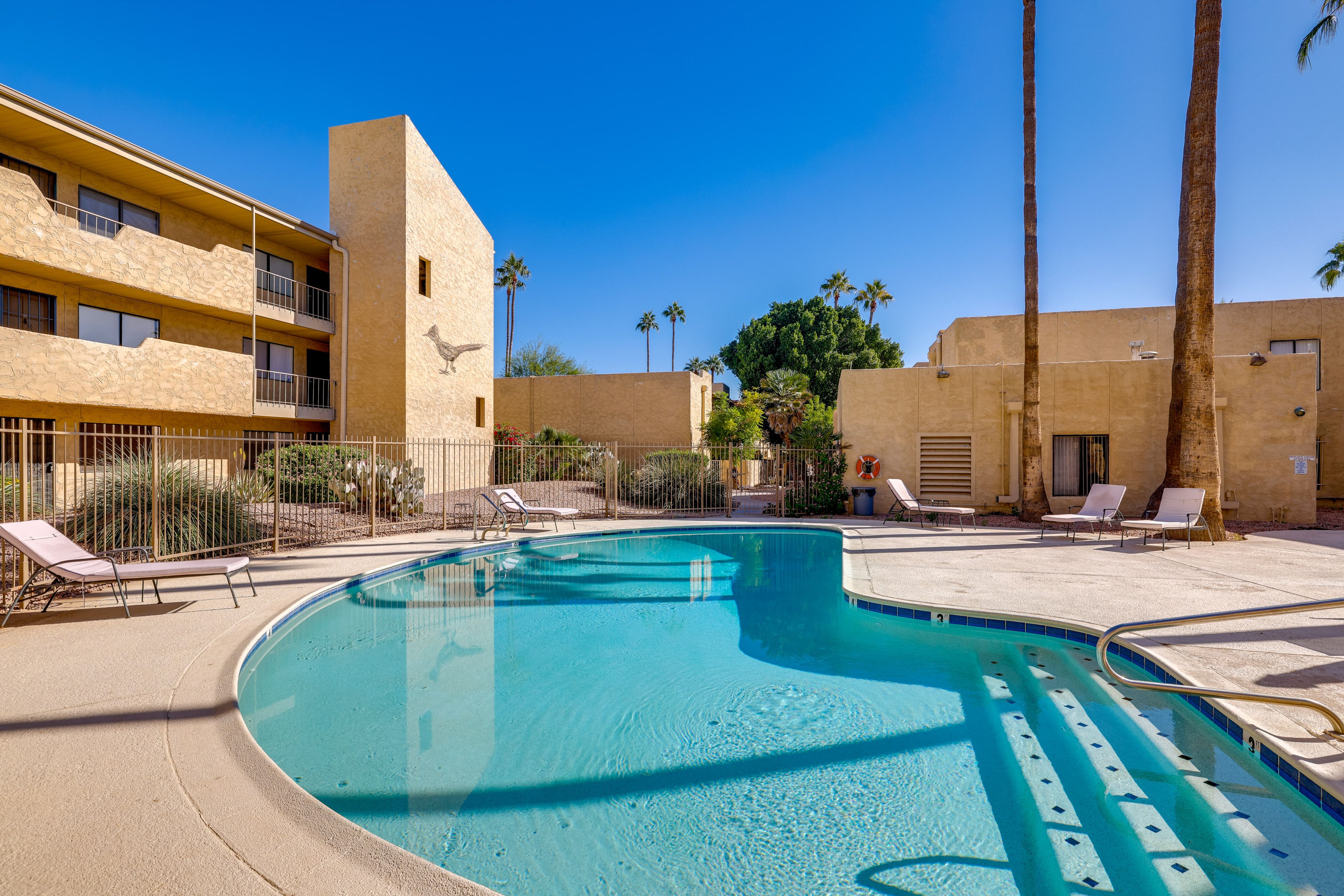 Scottsdale Village Square | Community Pool Area