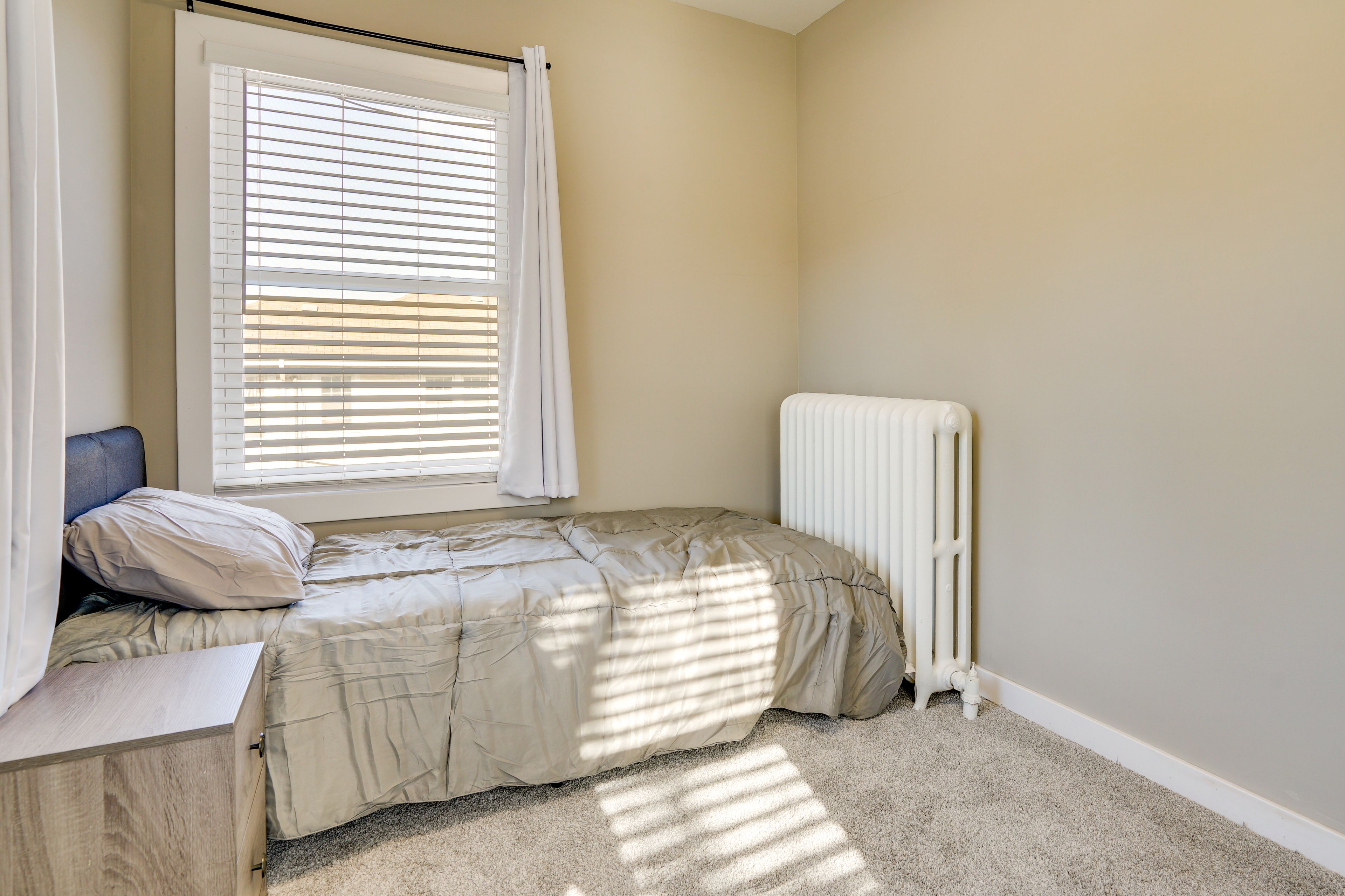 Bedroom 4 | 2nd Floor | Twin Bed