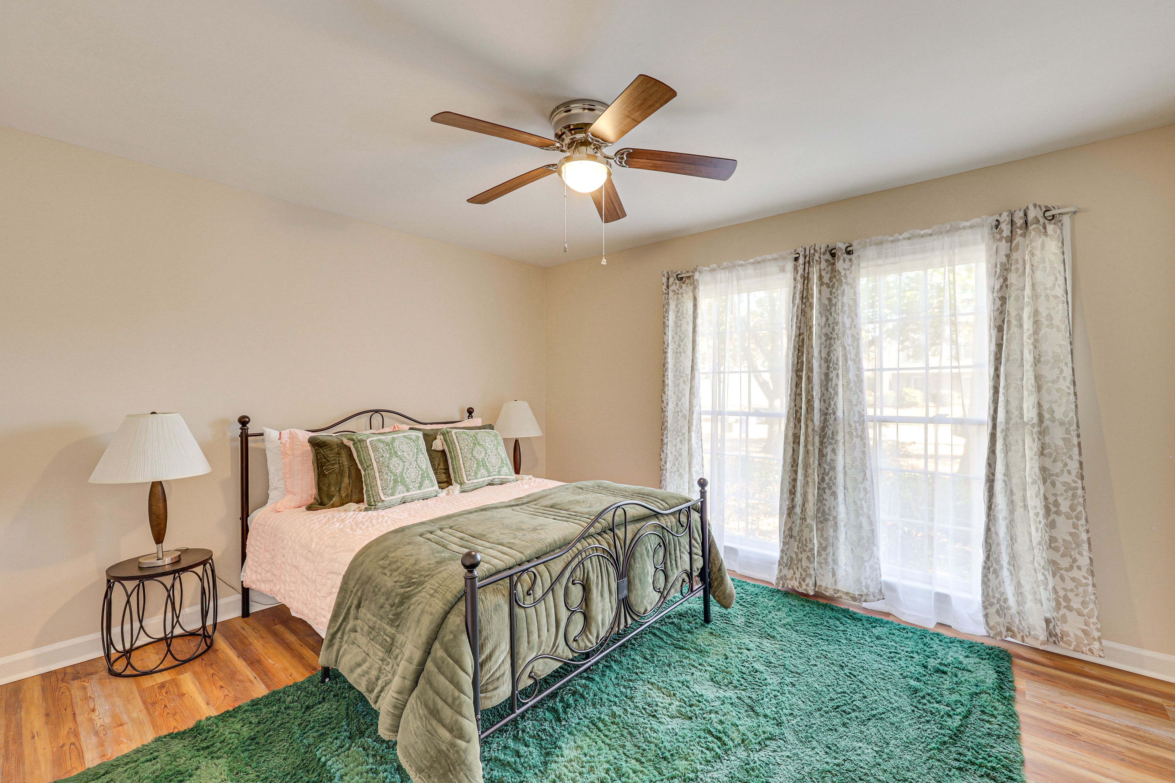 Bedroom 2 | Queen Bed | Linens Provided