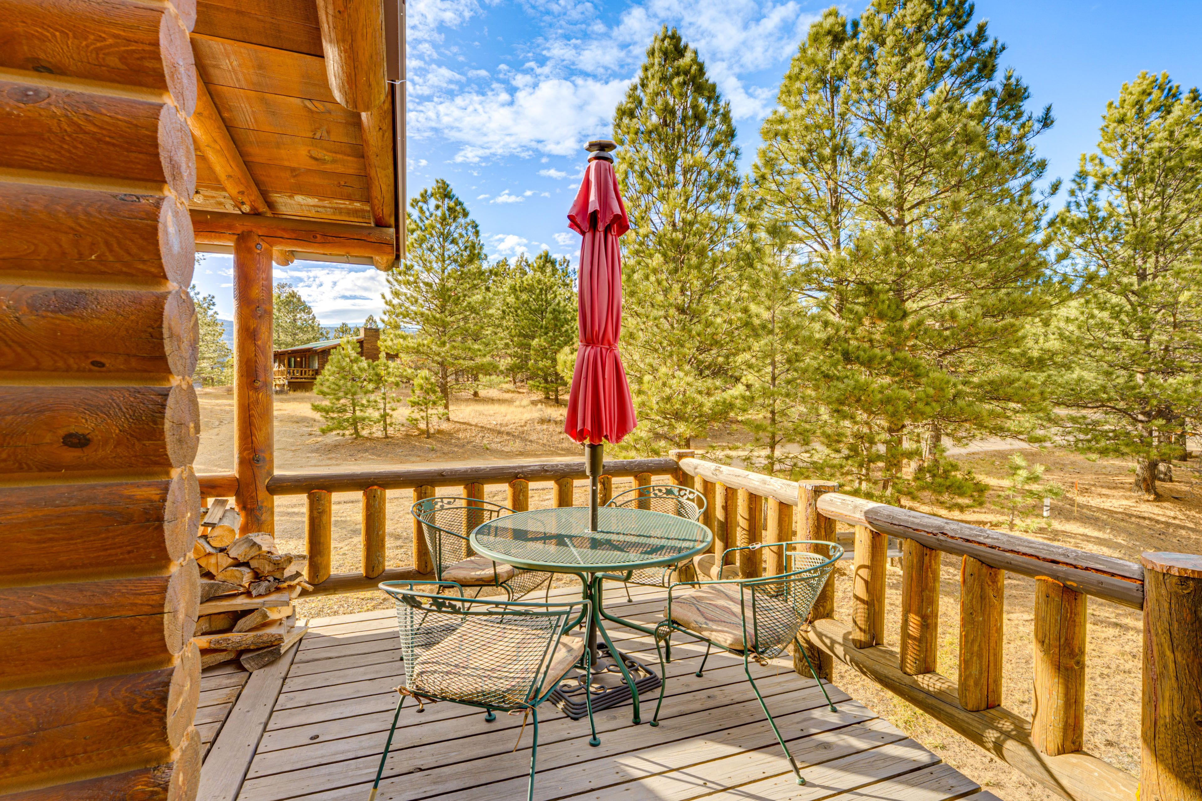 Wraparound Deck | Dining Area