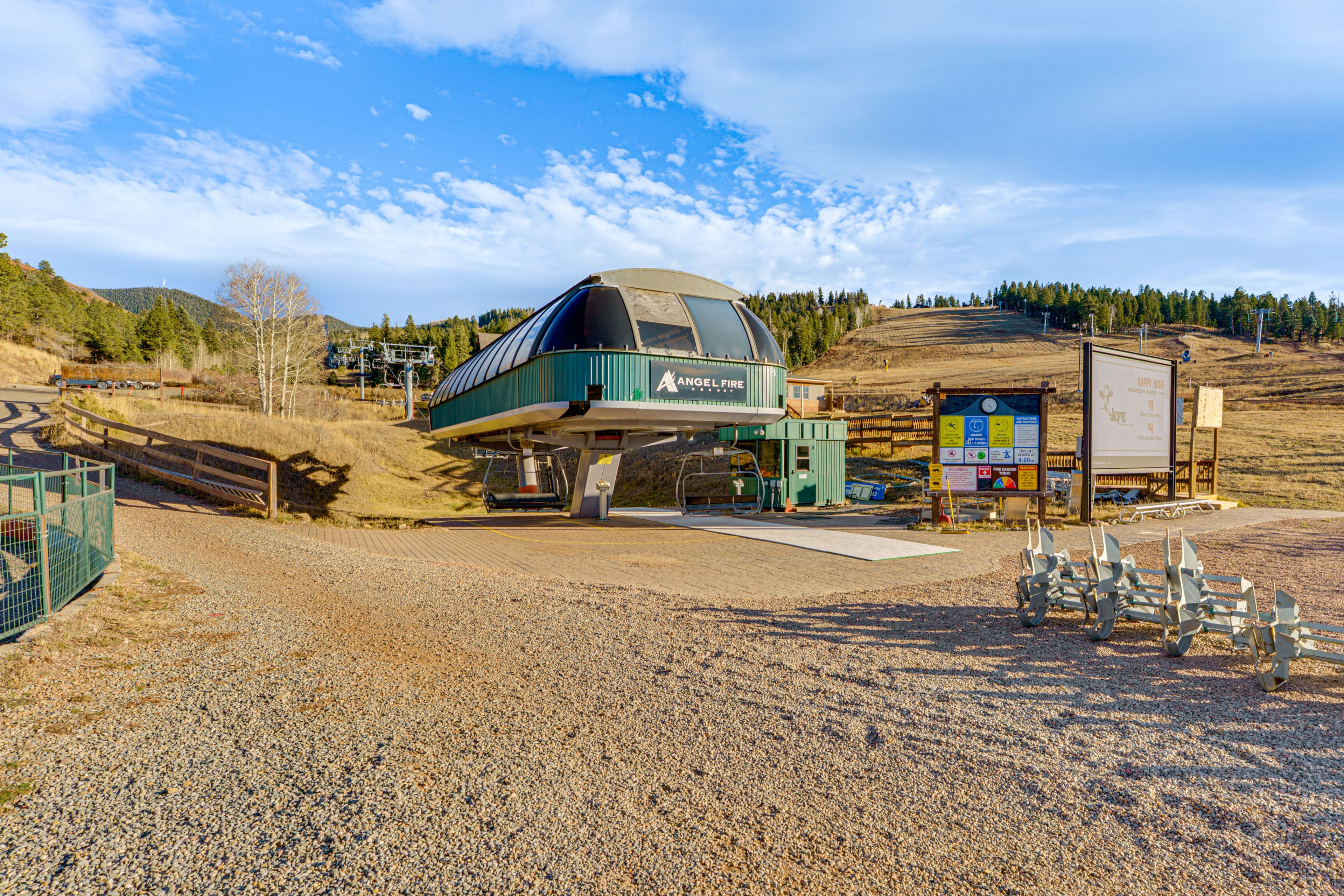 6 Mi to Angel Fire Resort