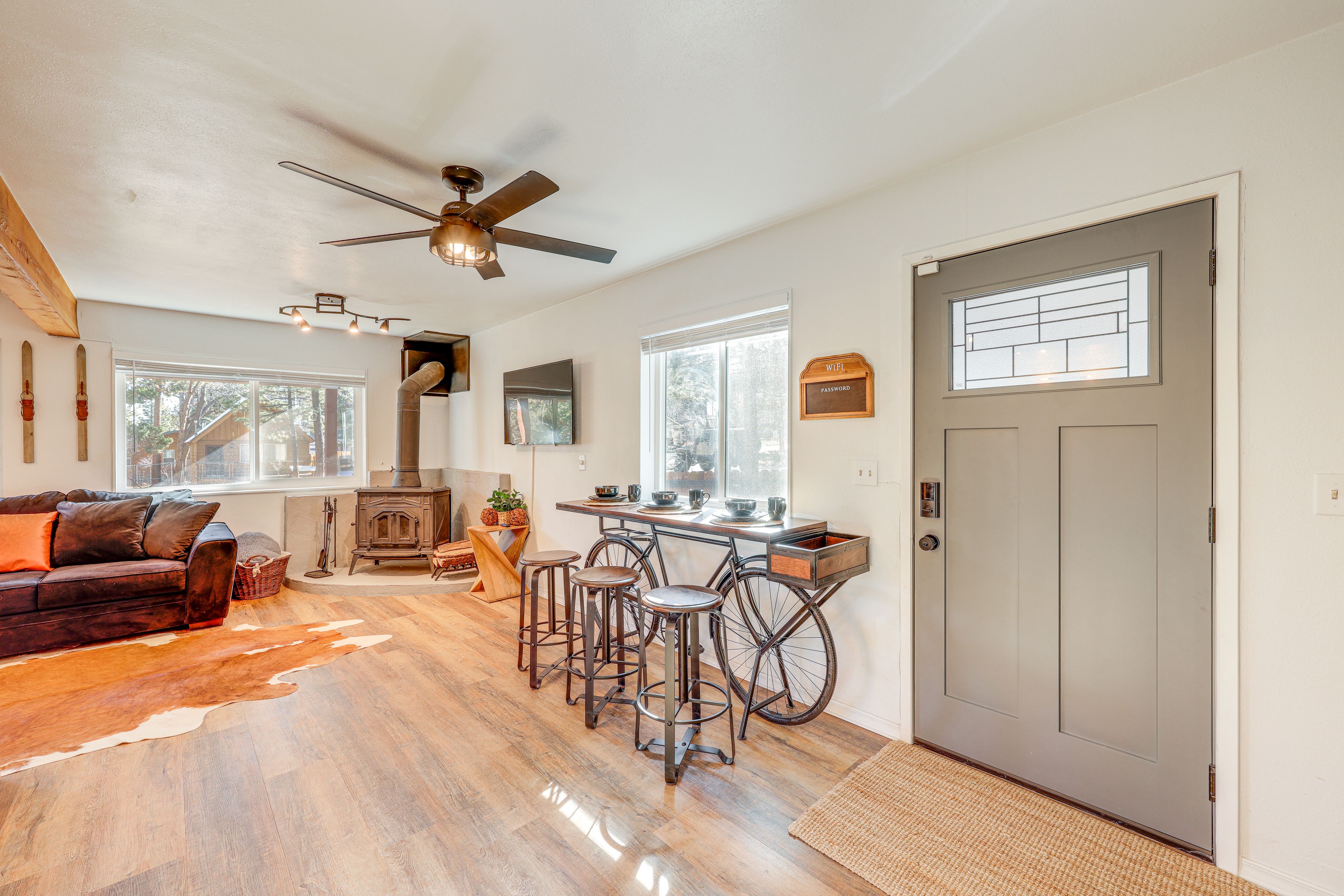 Dining Area | 1st Floor