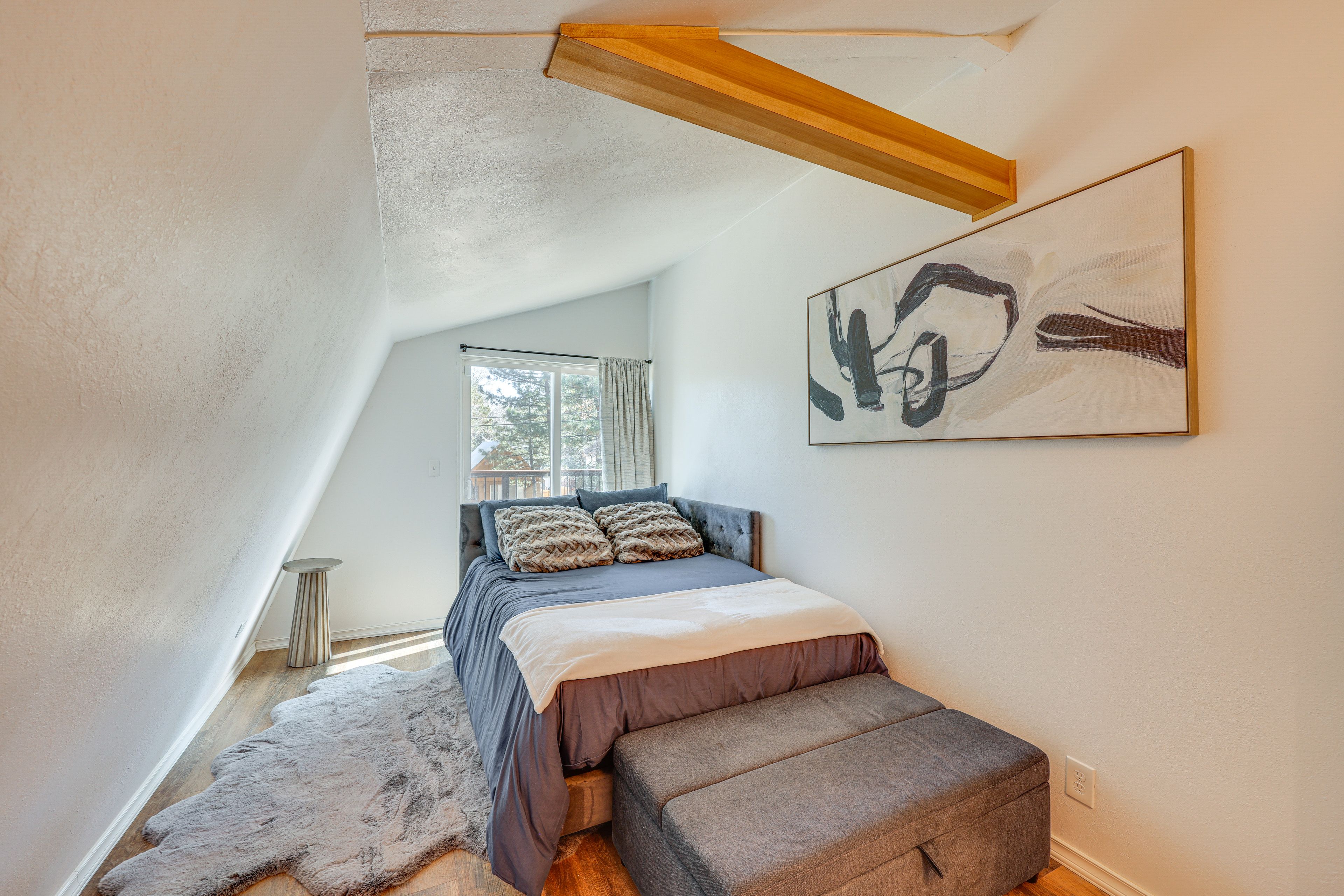 Bedroom 2 | Queen Bed | 2nd Floor