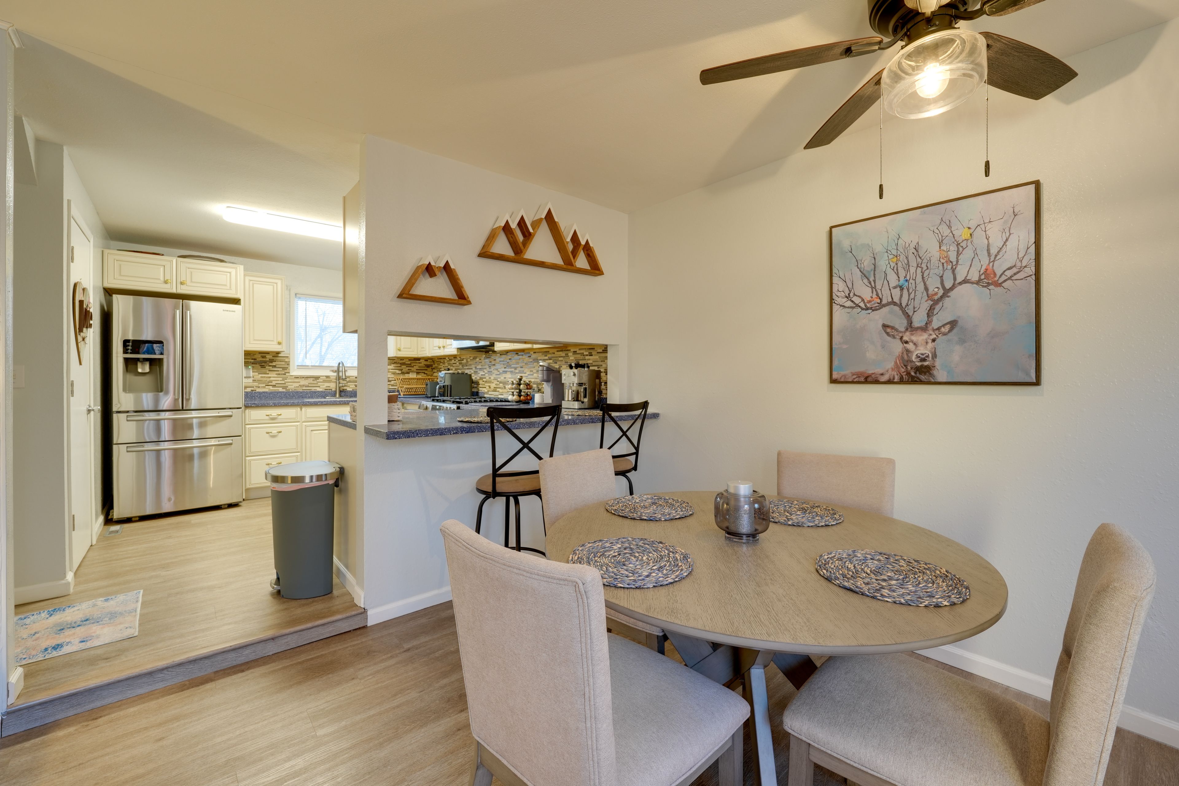 Dining Area | Dishware & Flatware